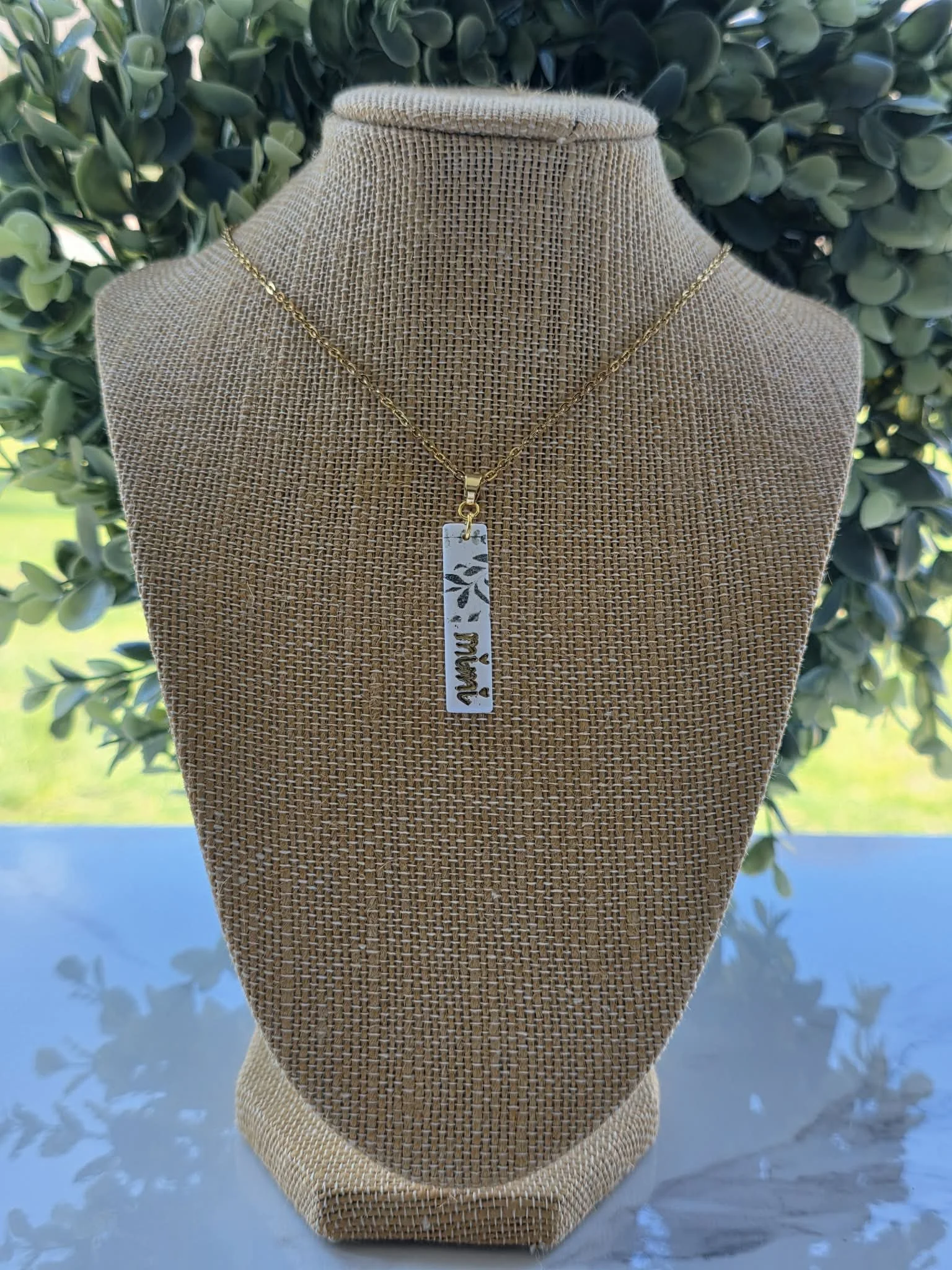 MOTHER'S & GRANDMOTHER'S BOTANICAL NECKLACE