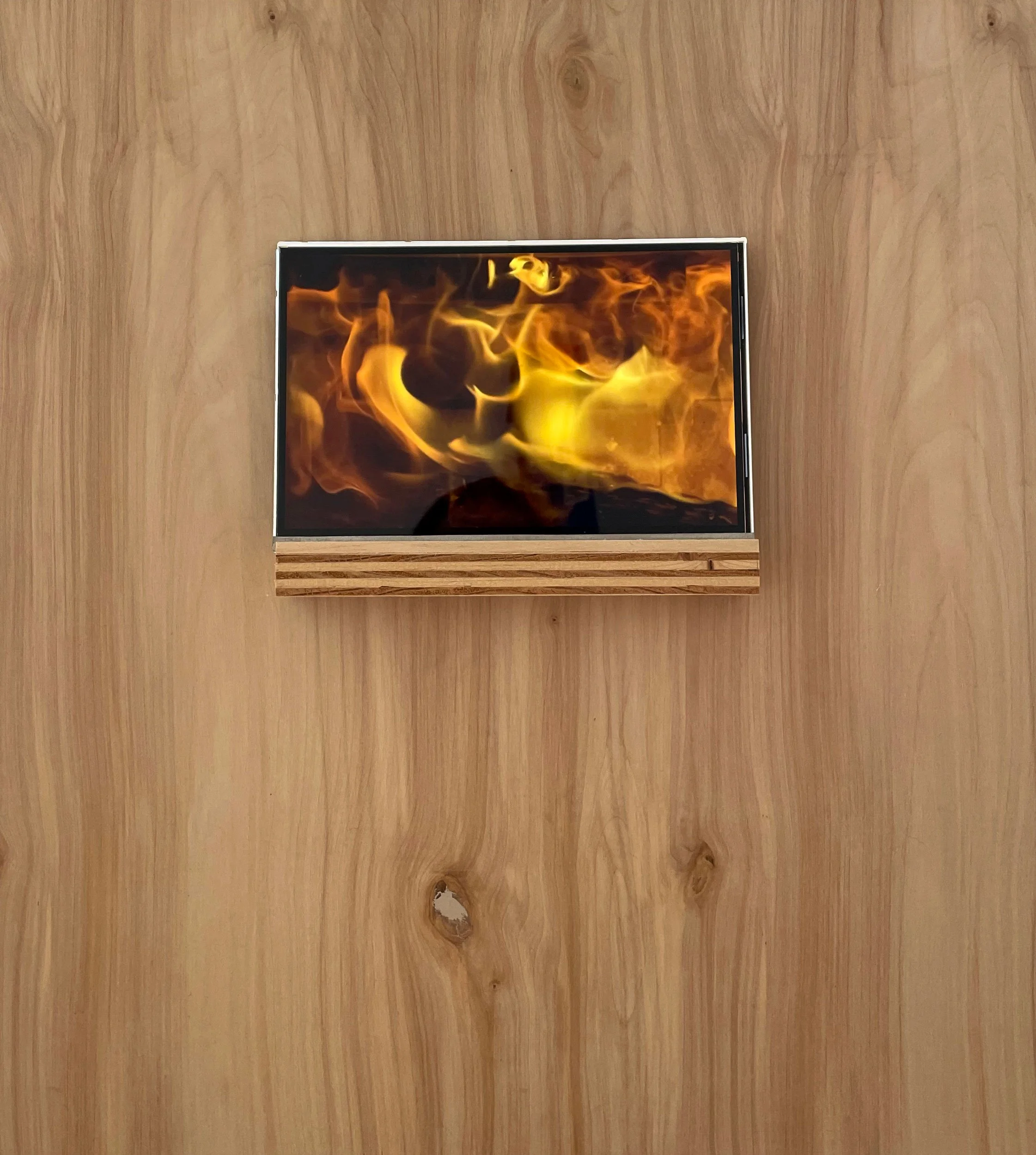 Michael Mansfield 
 _fire  
20 x 18 inches 
Continuous moving image 
2022