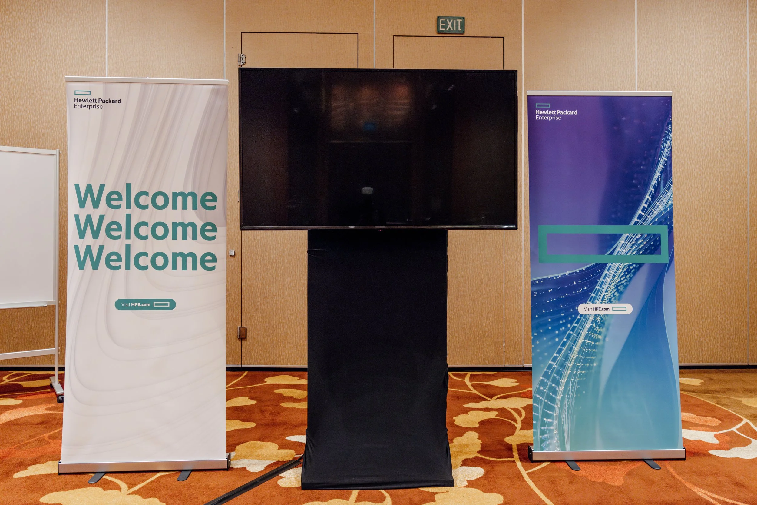 HPE Booth Day 1-320.jpg