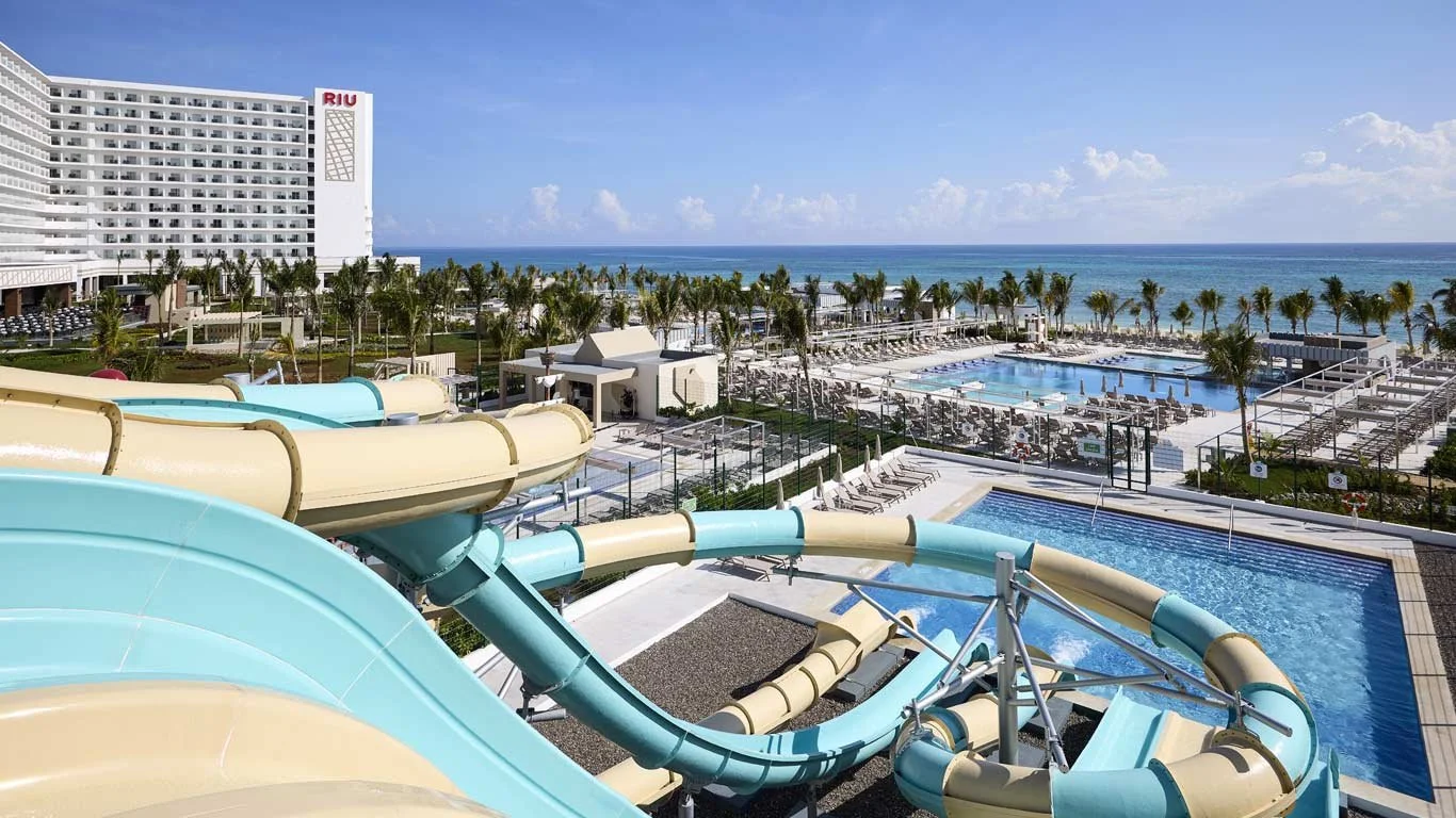 riu aquarelle wb 5.jpg