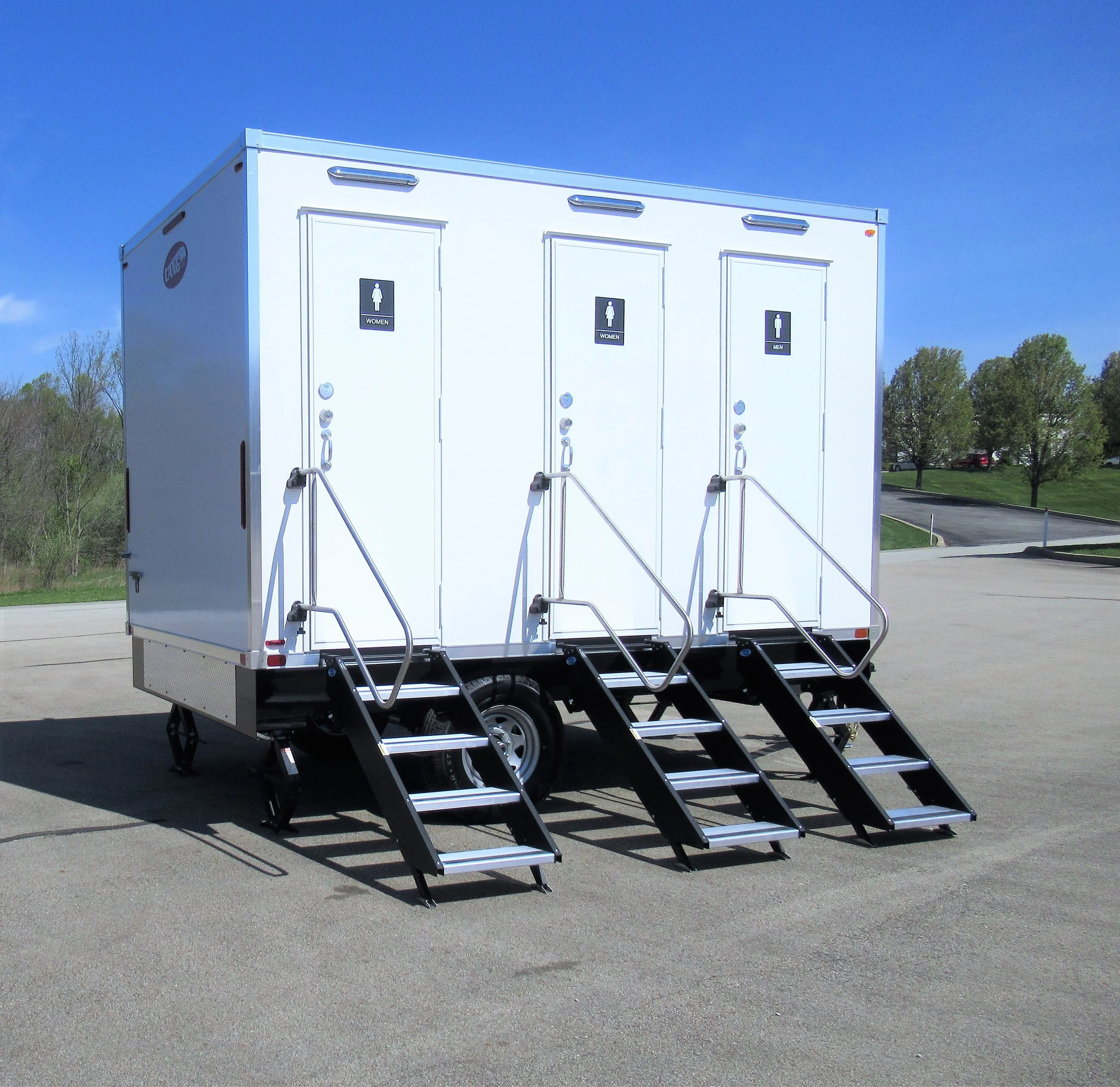 3 stall restroom trailer rental Coeur d’Alene, Idaho