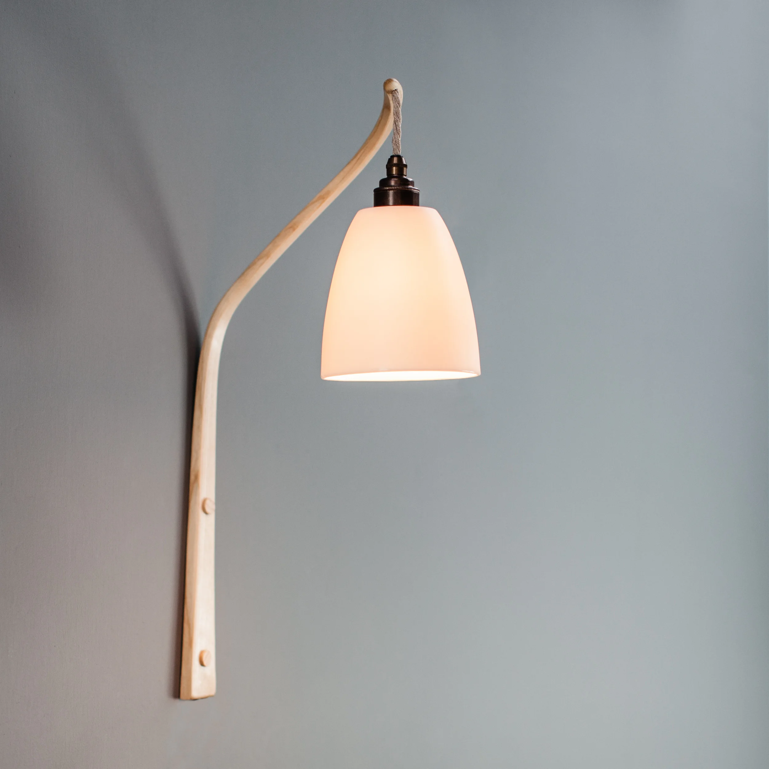small wall light-19-21WEB SIZE.jpg