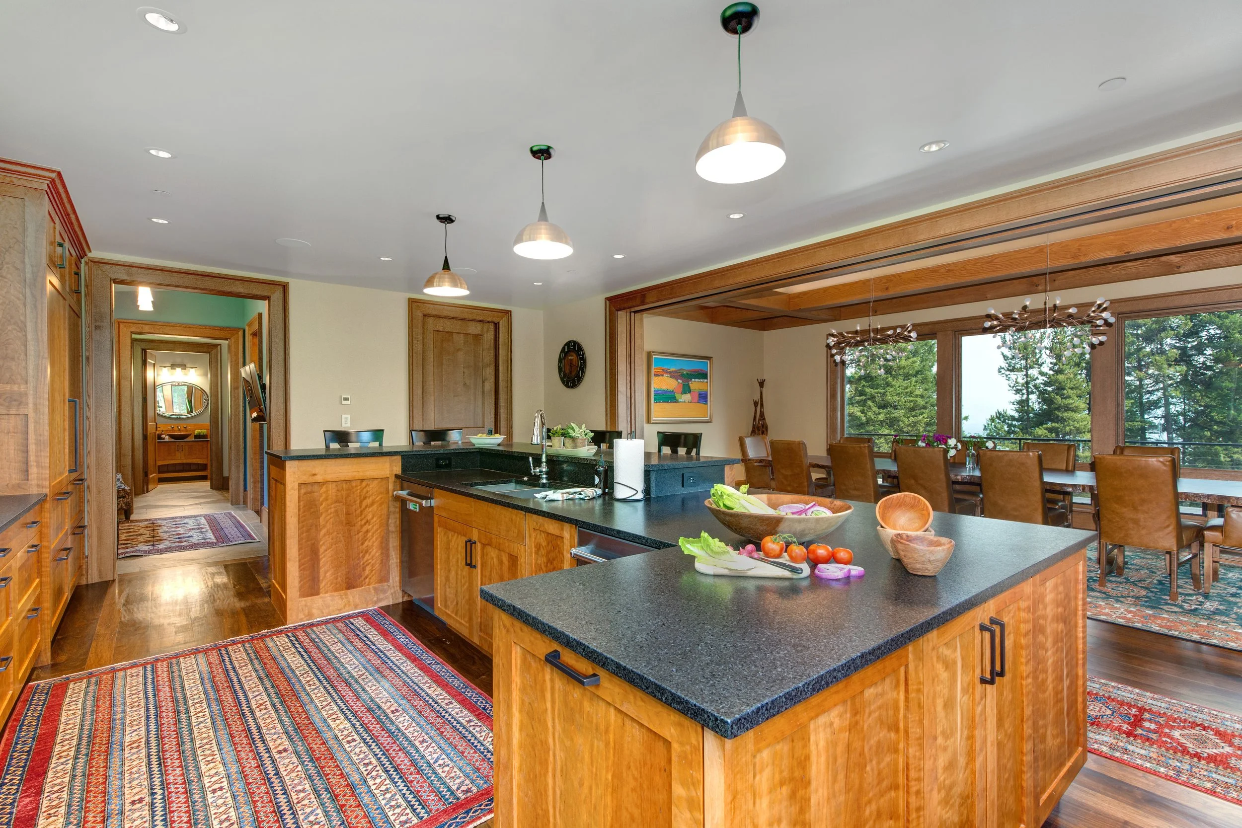 Kitchen_3.jpg