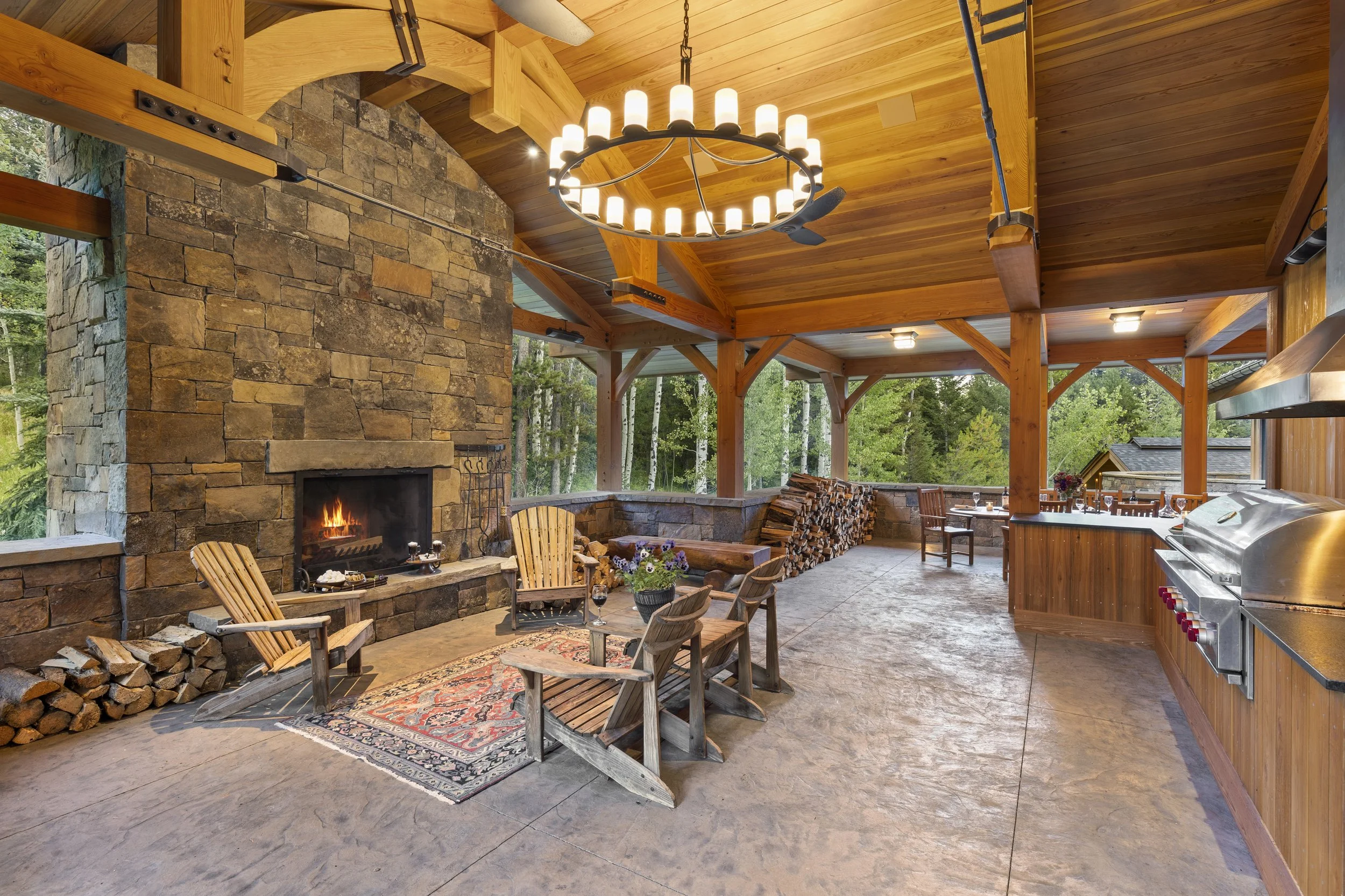 Outdoor fireplace and smores.jpg