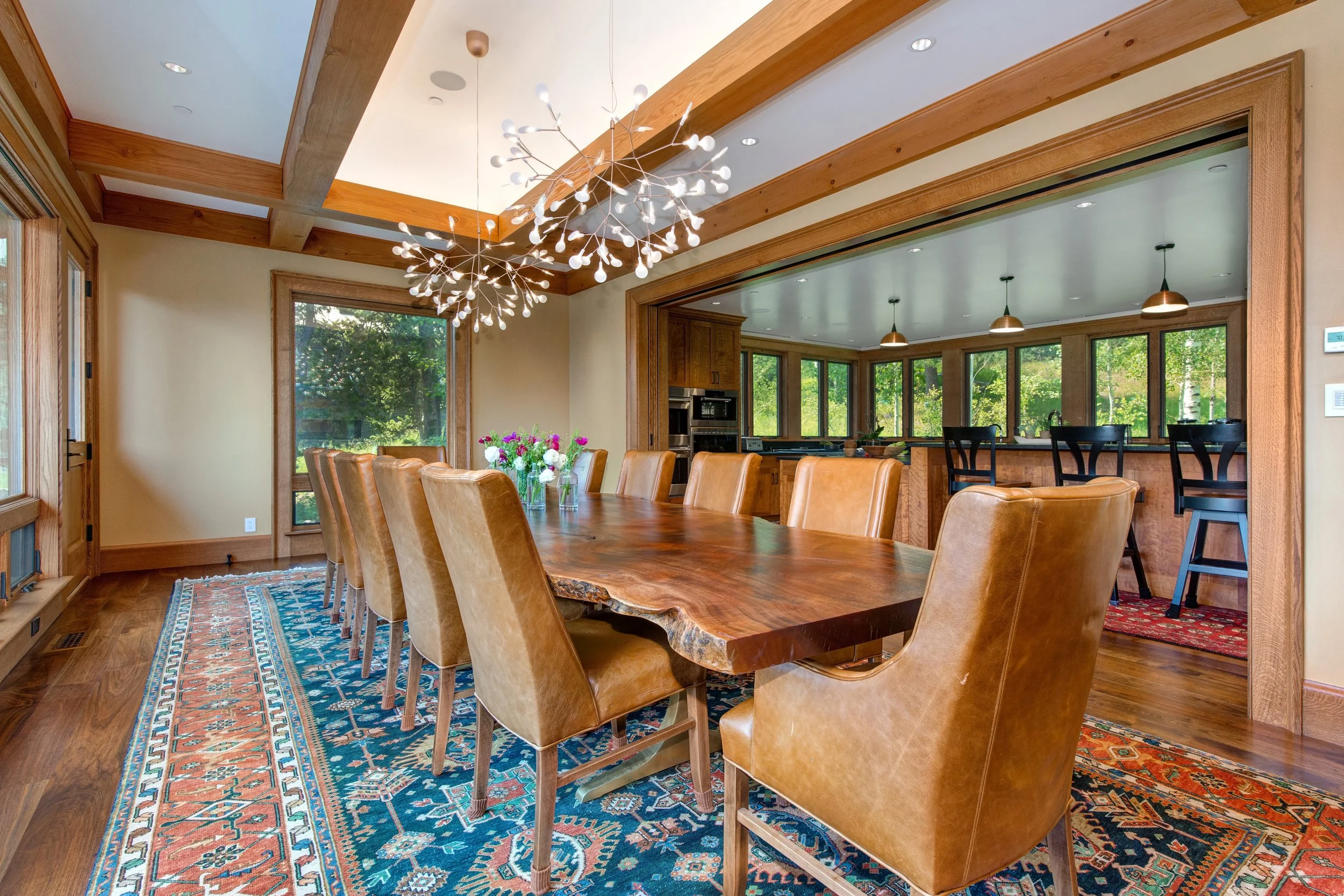 Dining Room_2.jpg