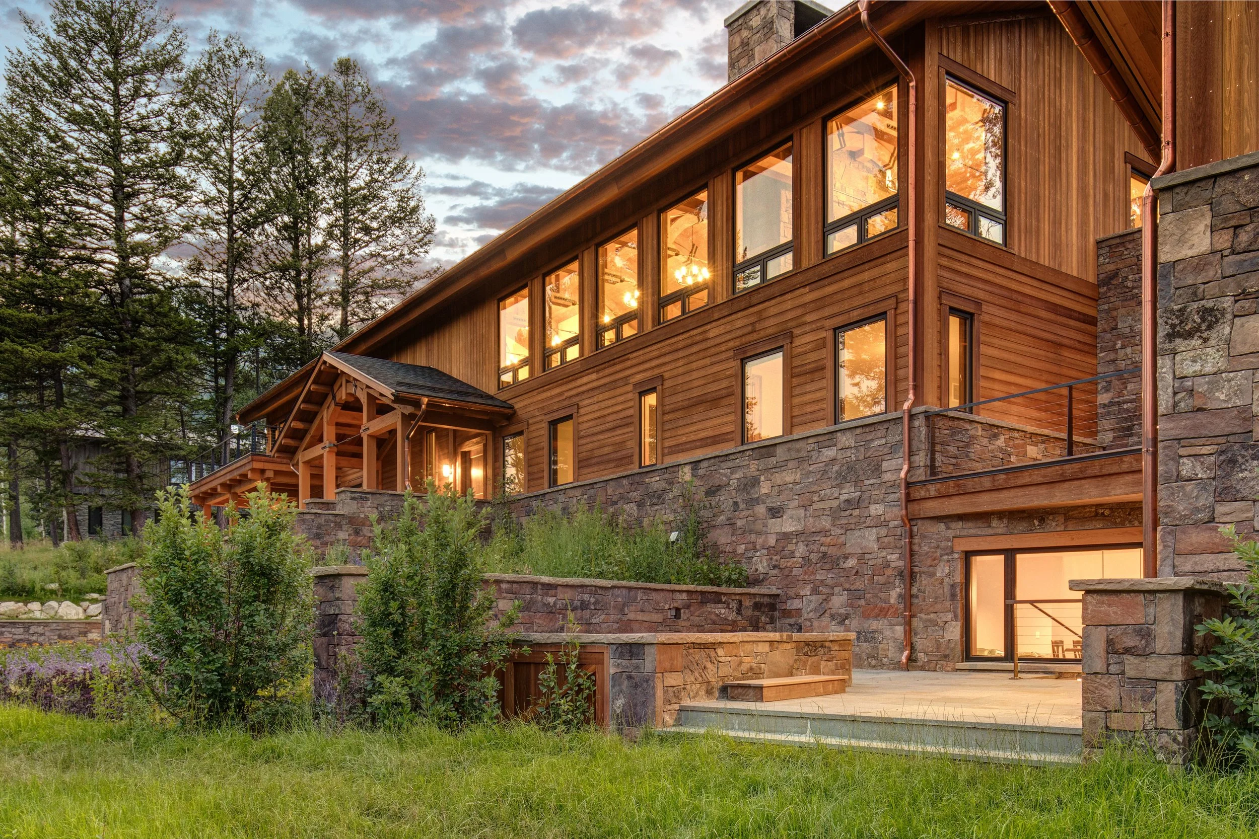 Exterior twilight from hot tub.jpg