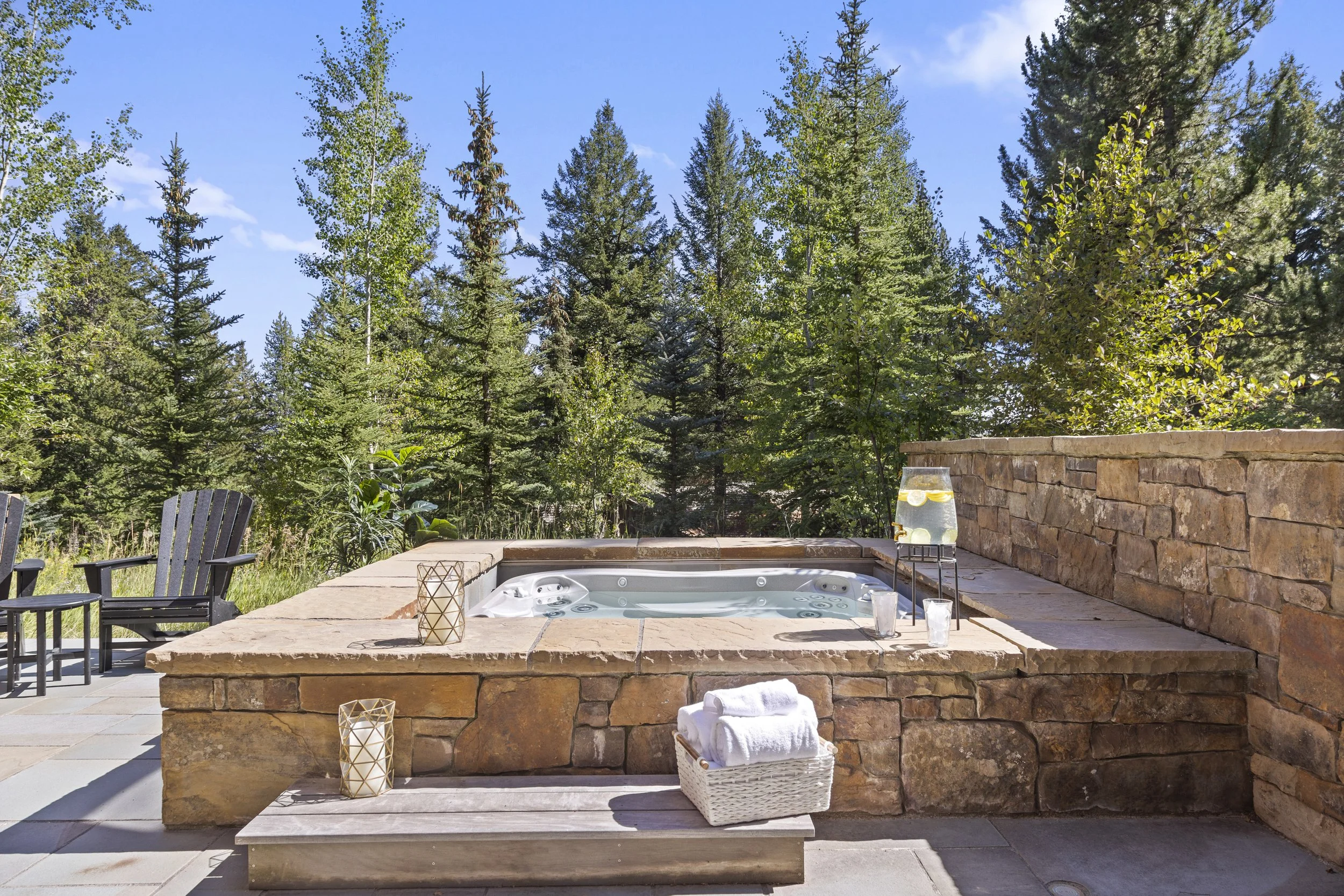 Hot tub with lemon water.JPG