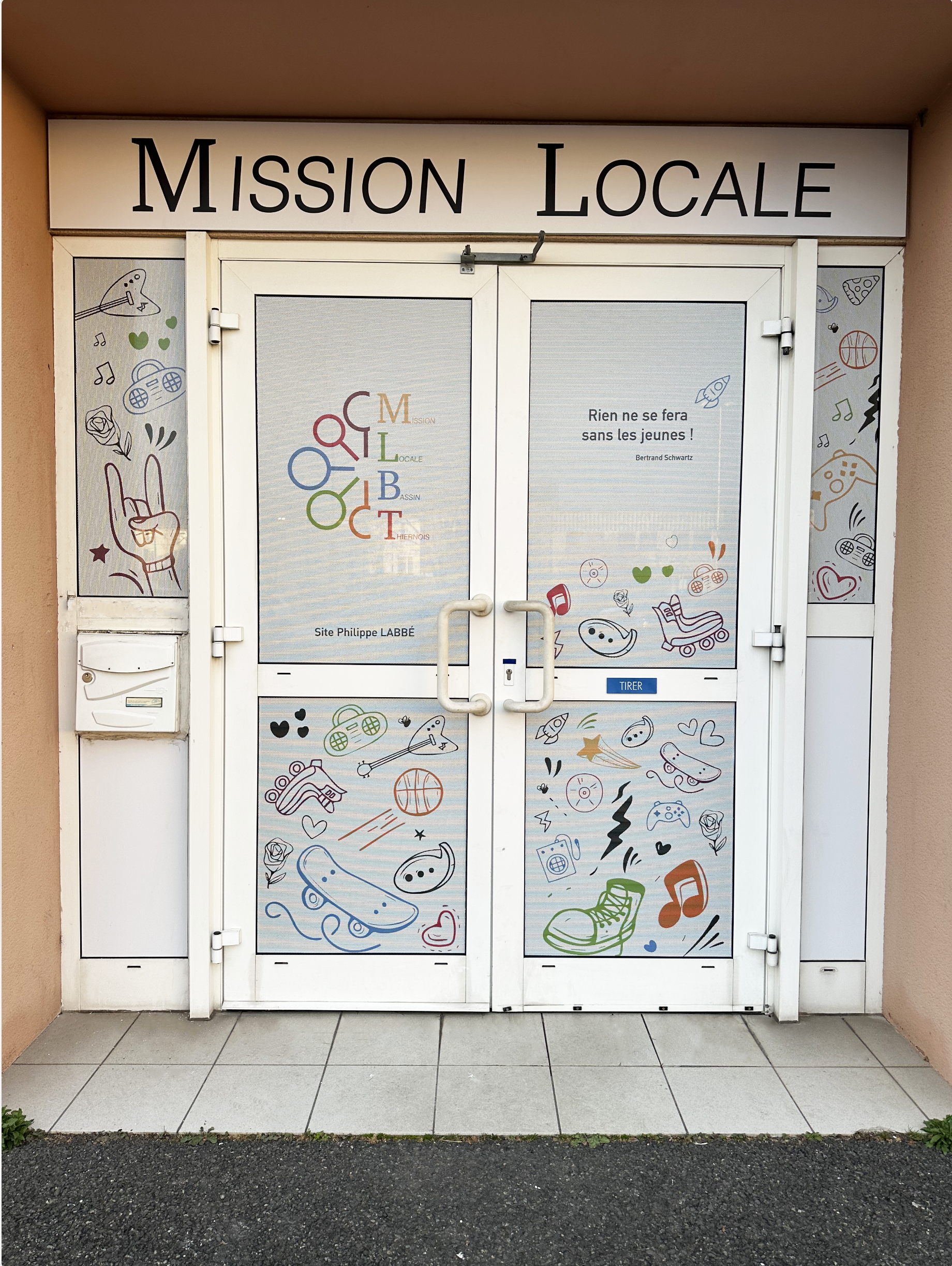 mission locale thiers psyché architecture interieur & decoration