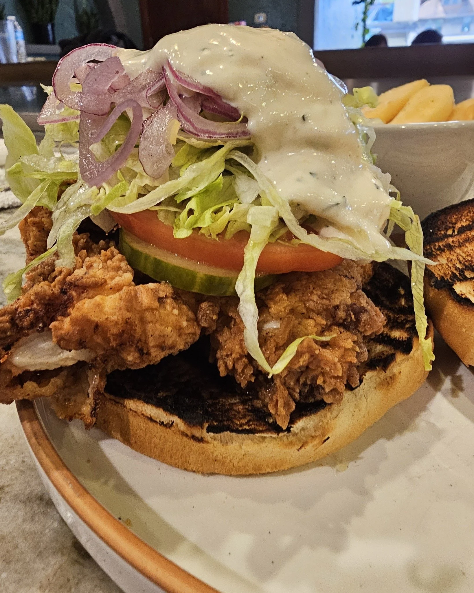 Hi, if you're on a time crunch, we do call-in to-go orders! We are open Tuesday&ndash;Sunday, 7 a.m. to 3 p.m.! #lunch #chickensandwich #cafe