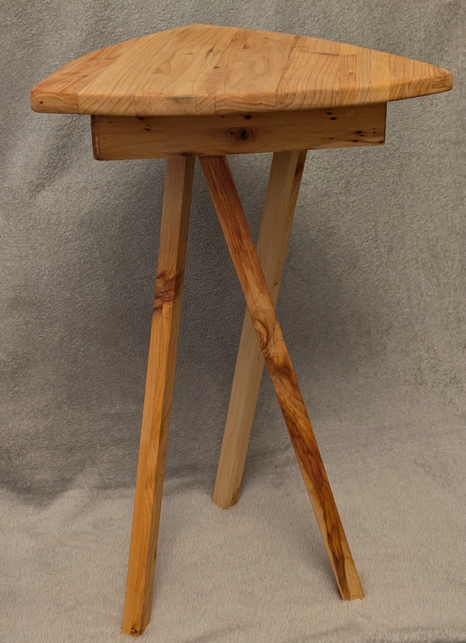 Balanced 3 legged Side small b.jpg