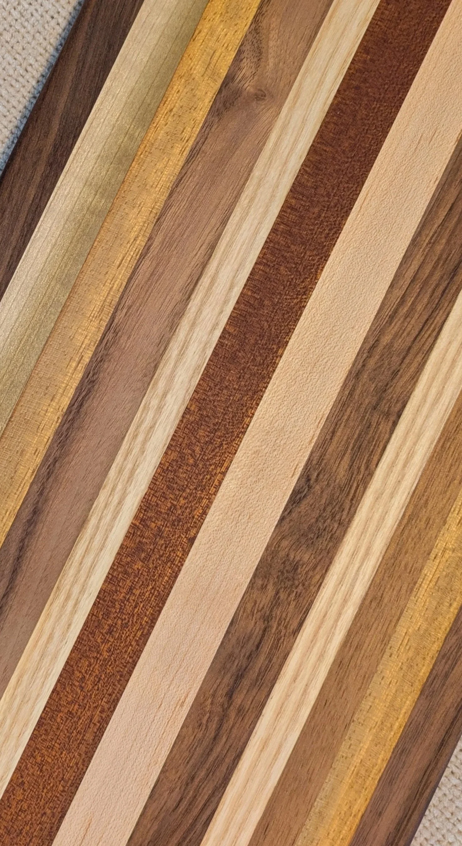 Artisan Multi-Tone Hardwood Cutting Board