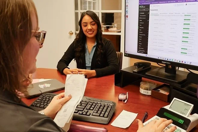 When Should a Small Business Hire an Accountant in Albuquerque?