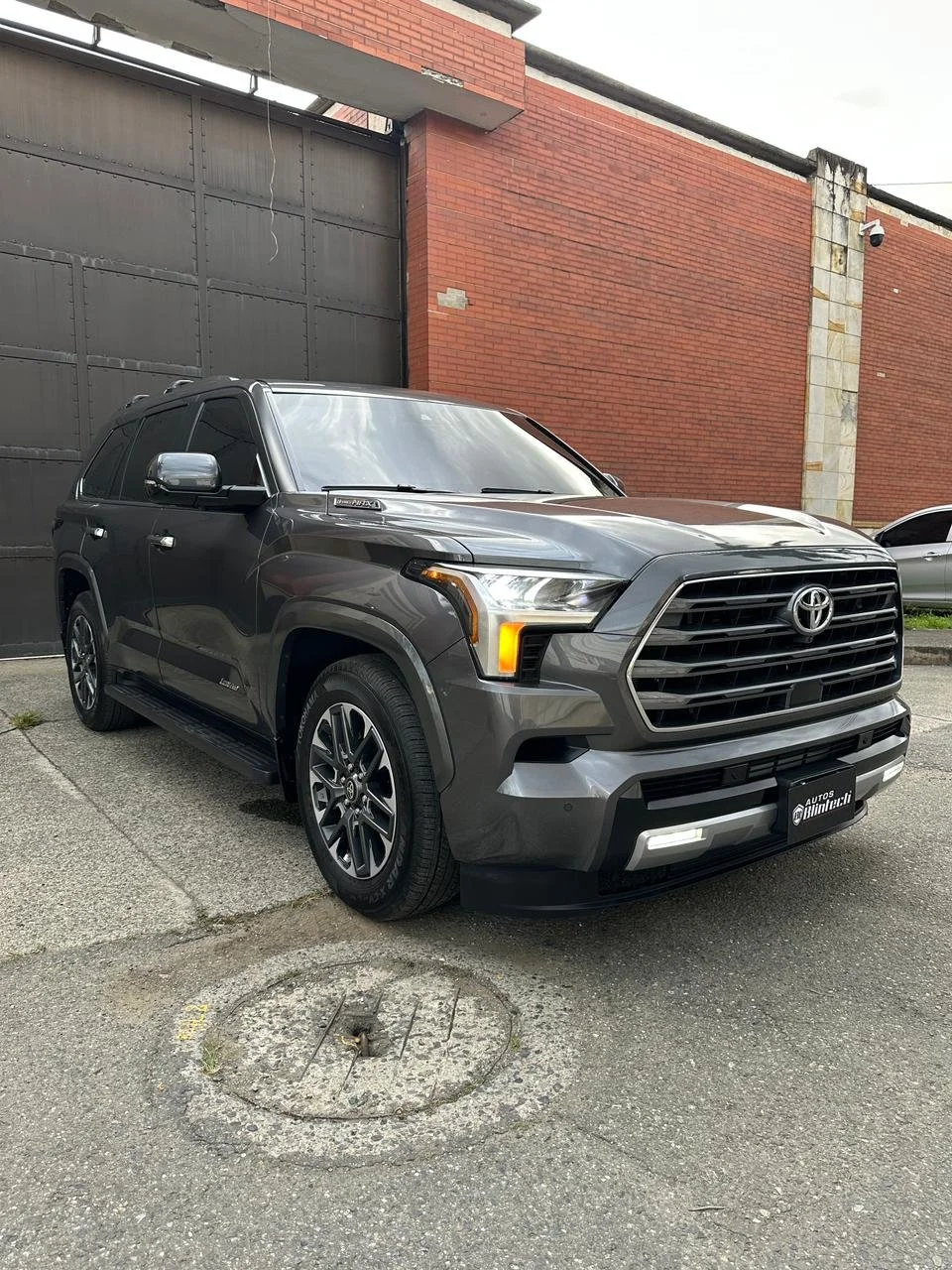 Toyota Sequoia Limited 2026 0KM
