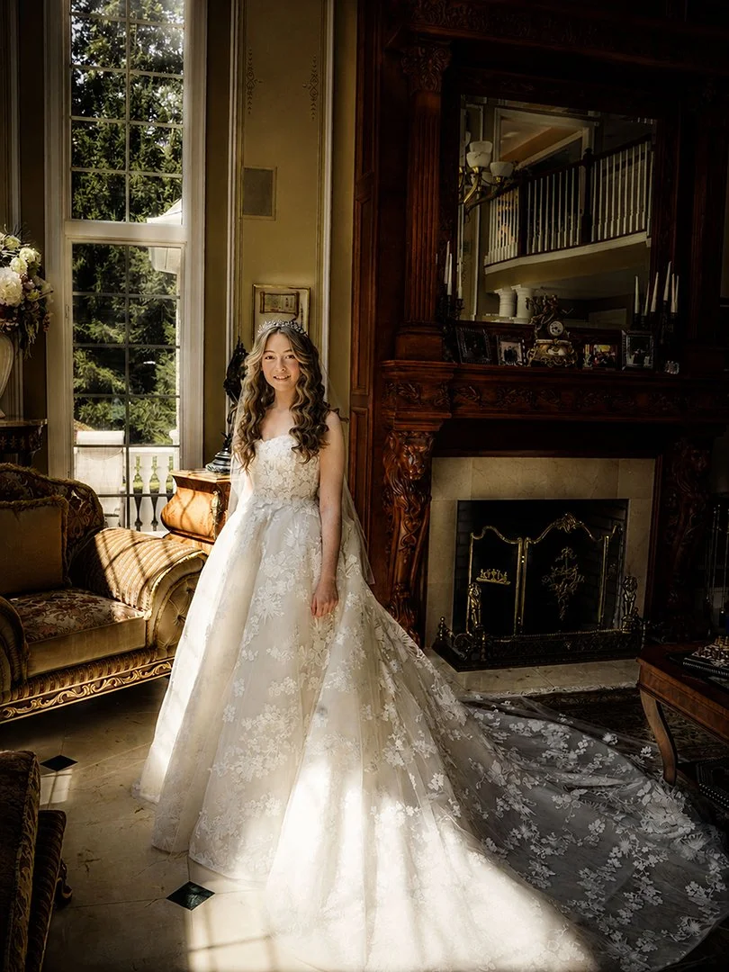 luxury-bridal-portrait-wedding-dress-pro-lux-studio.jpg