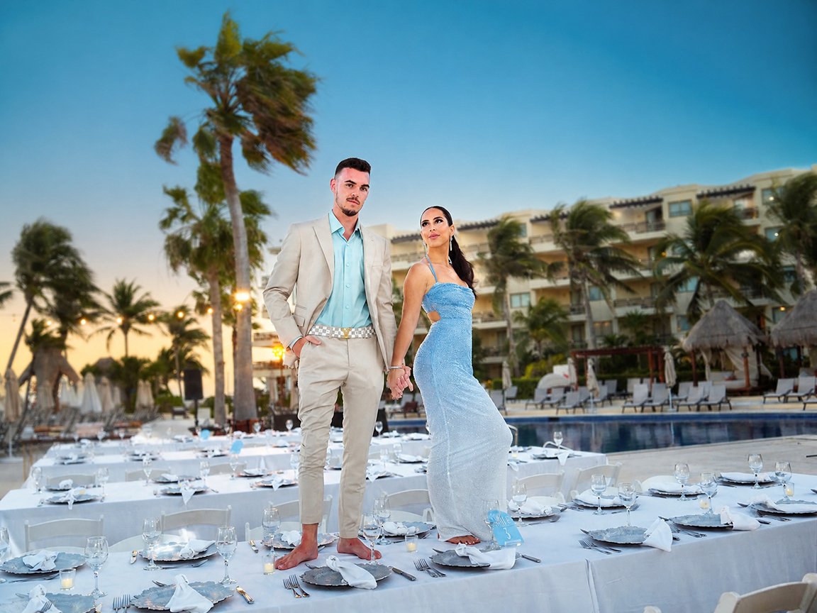 luxury-cancun-bride-and-groom.jpg