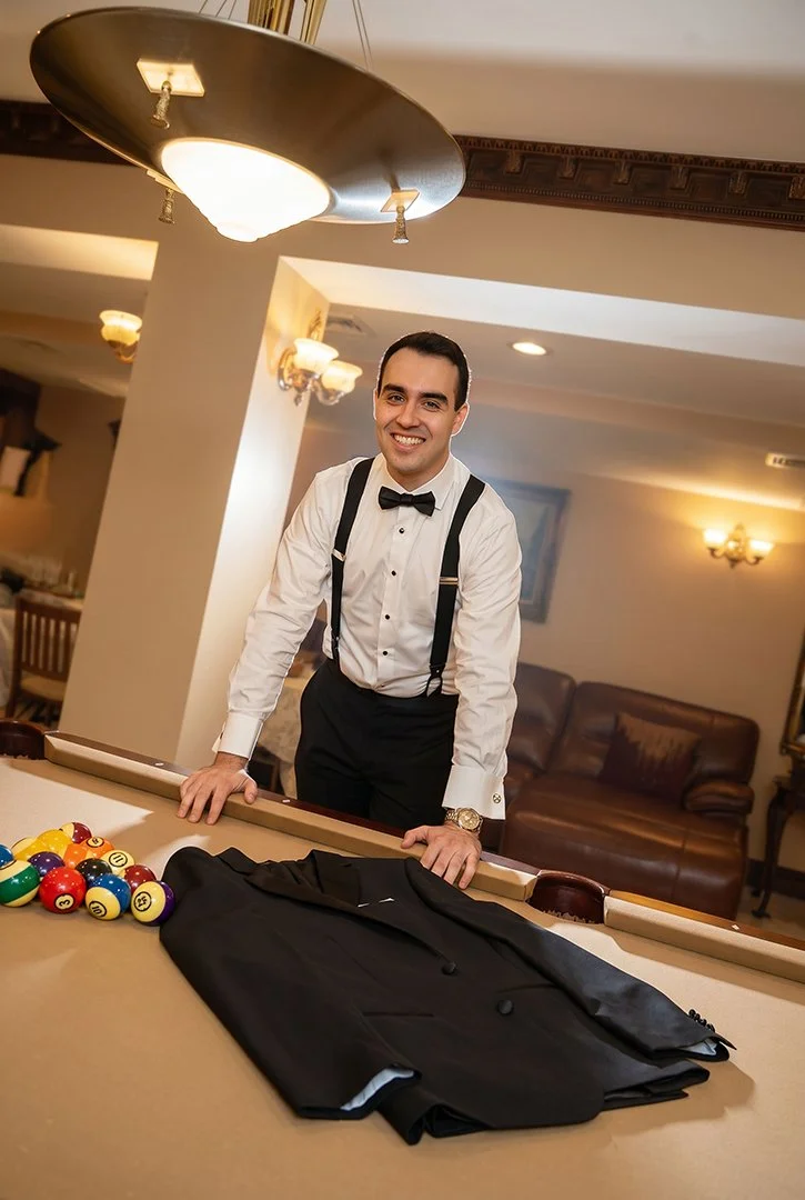 black-tie-groom-preparation-addison-park.jpg