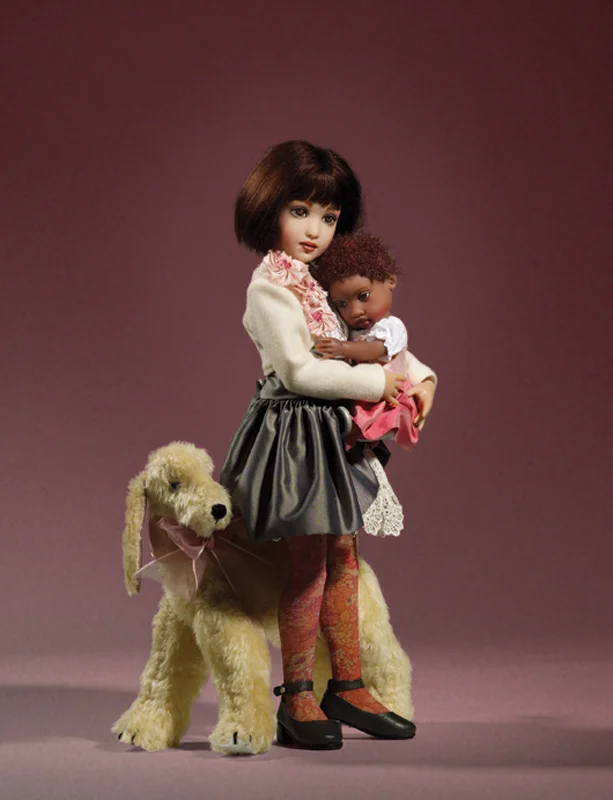 Debut-Alisha-with-Lark-&-Ollie.jpg