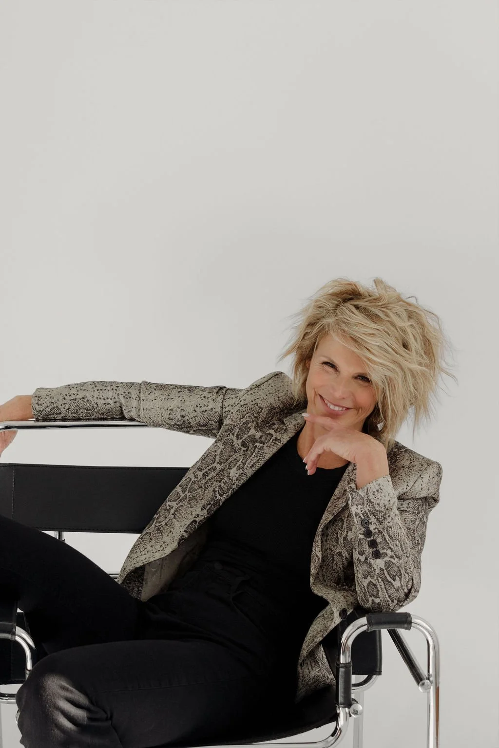 Portrait of midlife life coach Kristin Quackenbush, founder of Me First Club