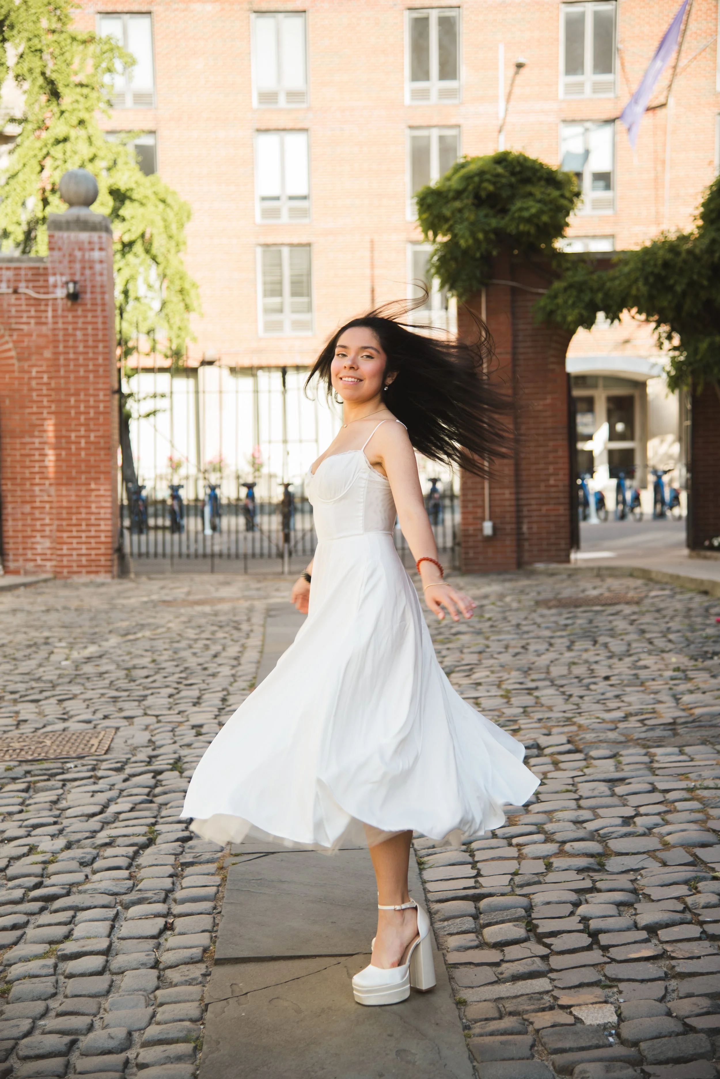 VictoriaNYUGradPhotos-68.jpg