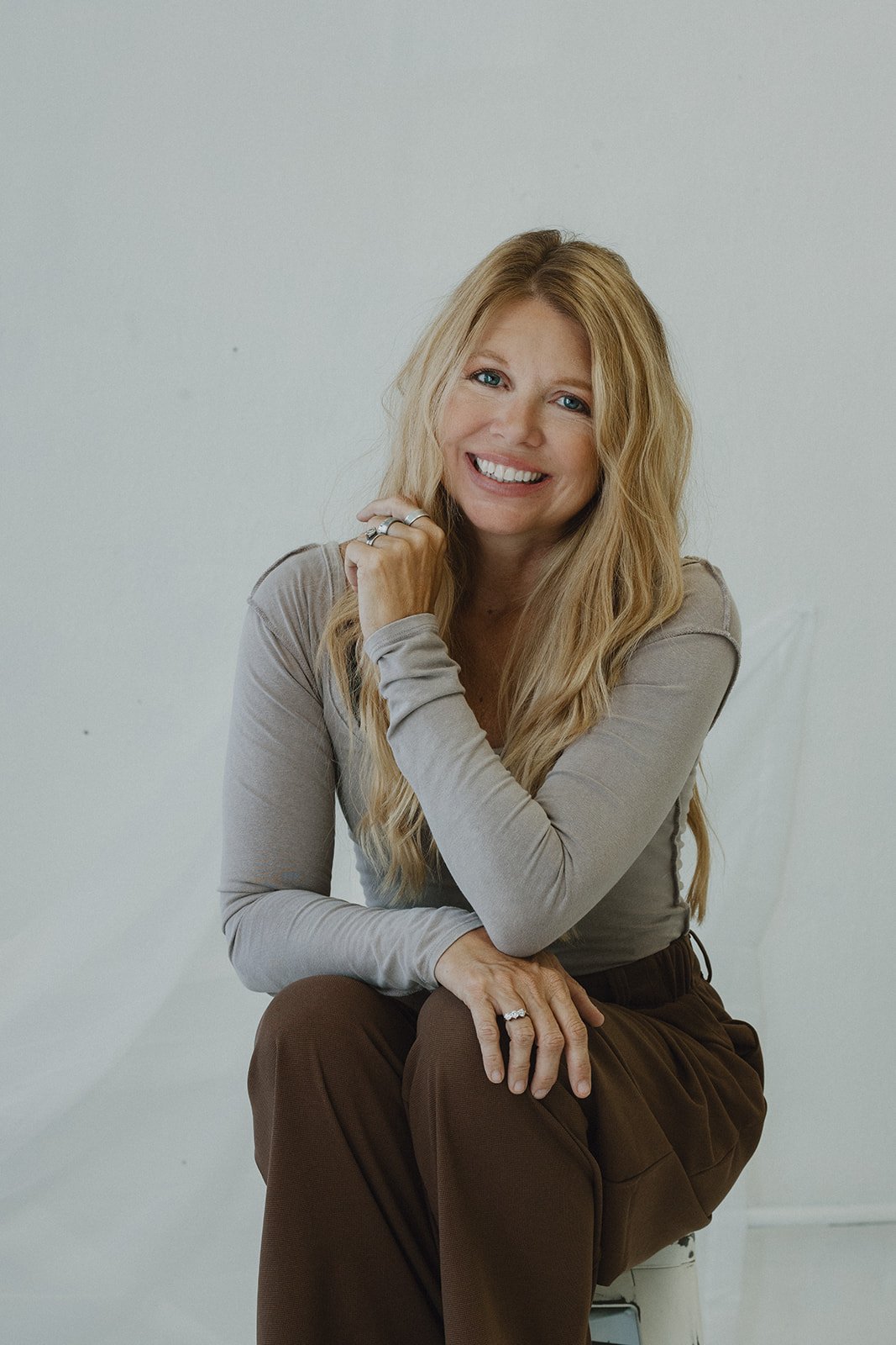 Mississippi and destination wedding photographer and videographer.