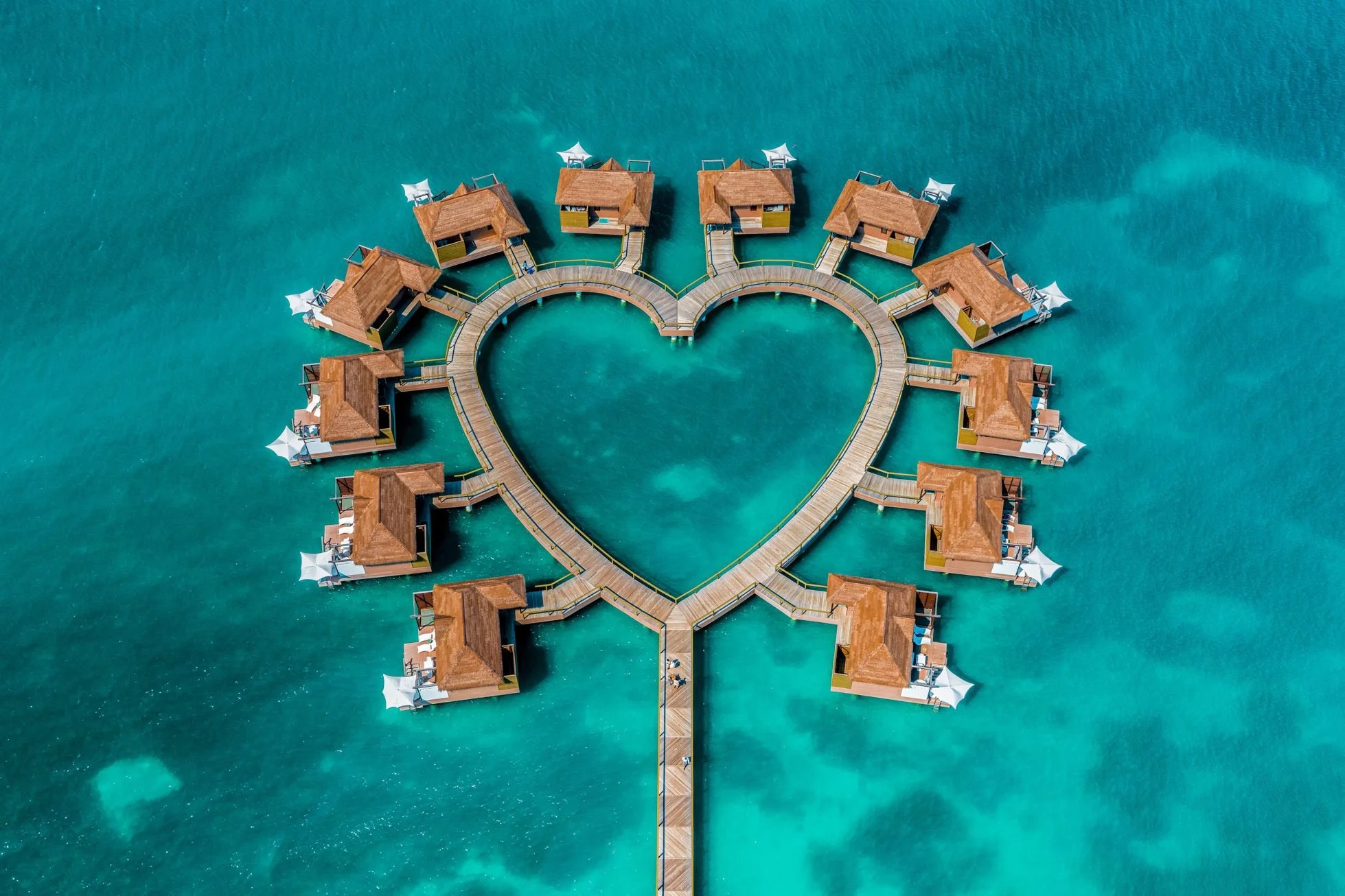 The-12-Best-Caribbean-Honeymoon-Destinations-For-US-Newlyweds.jpg