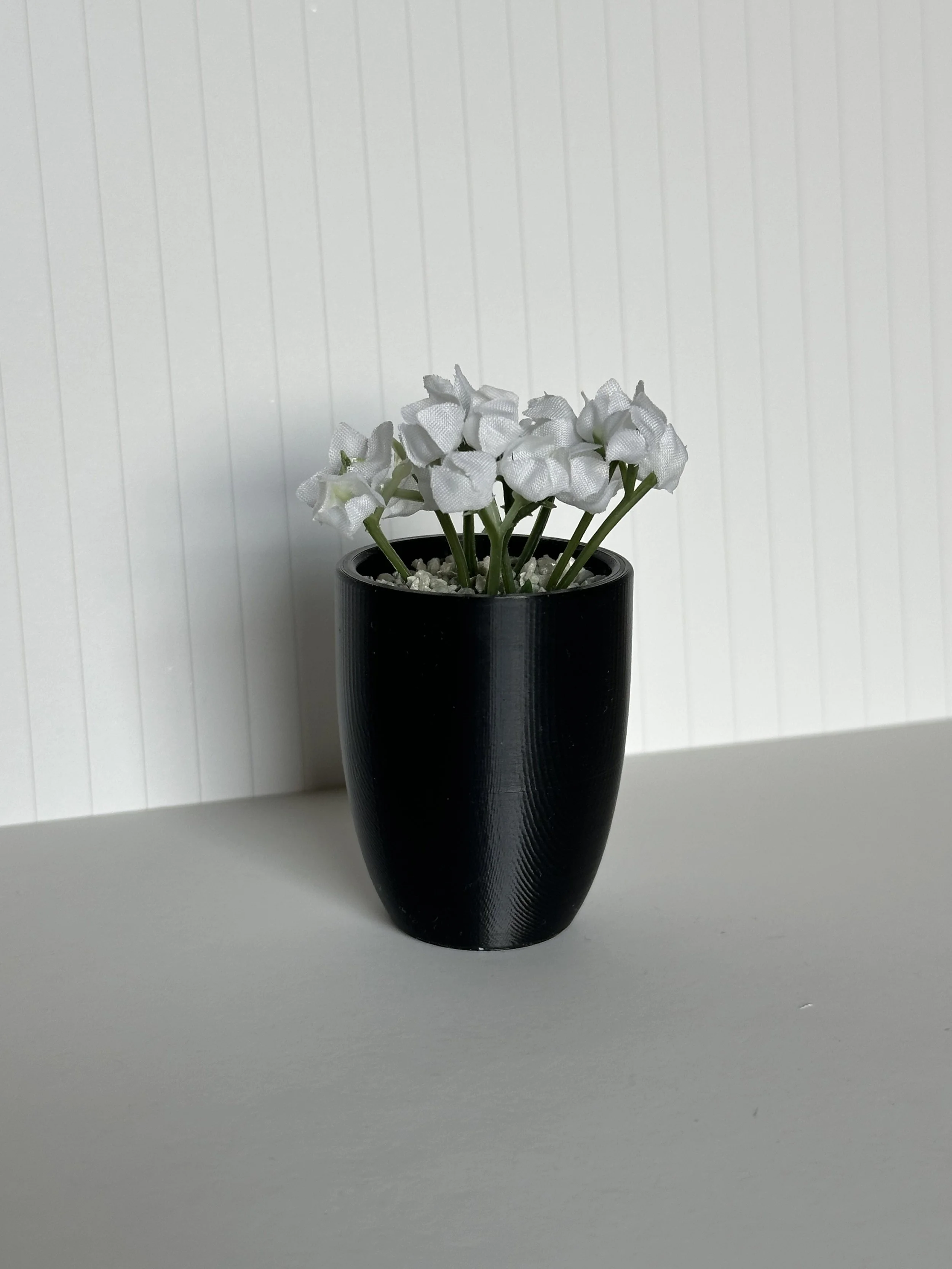 Porch Pot with White Flowers (Pack of 2)
