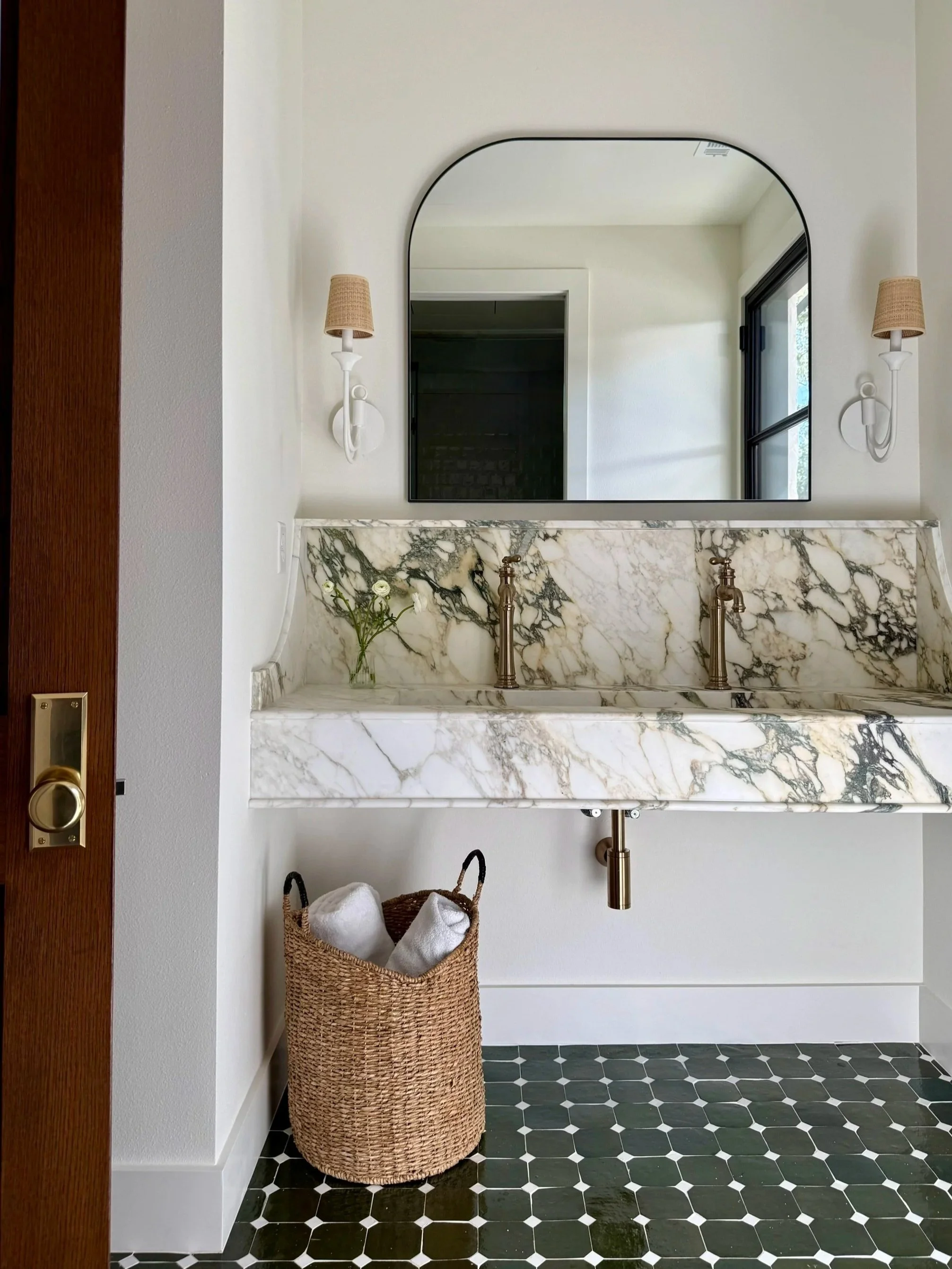 silver cottage bath.jpg