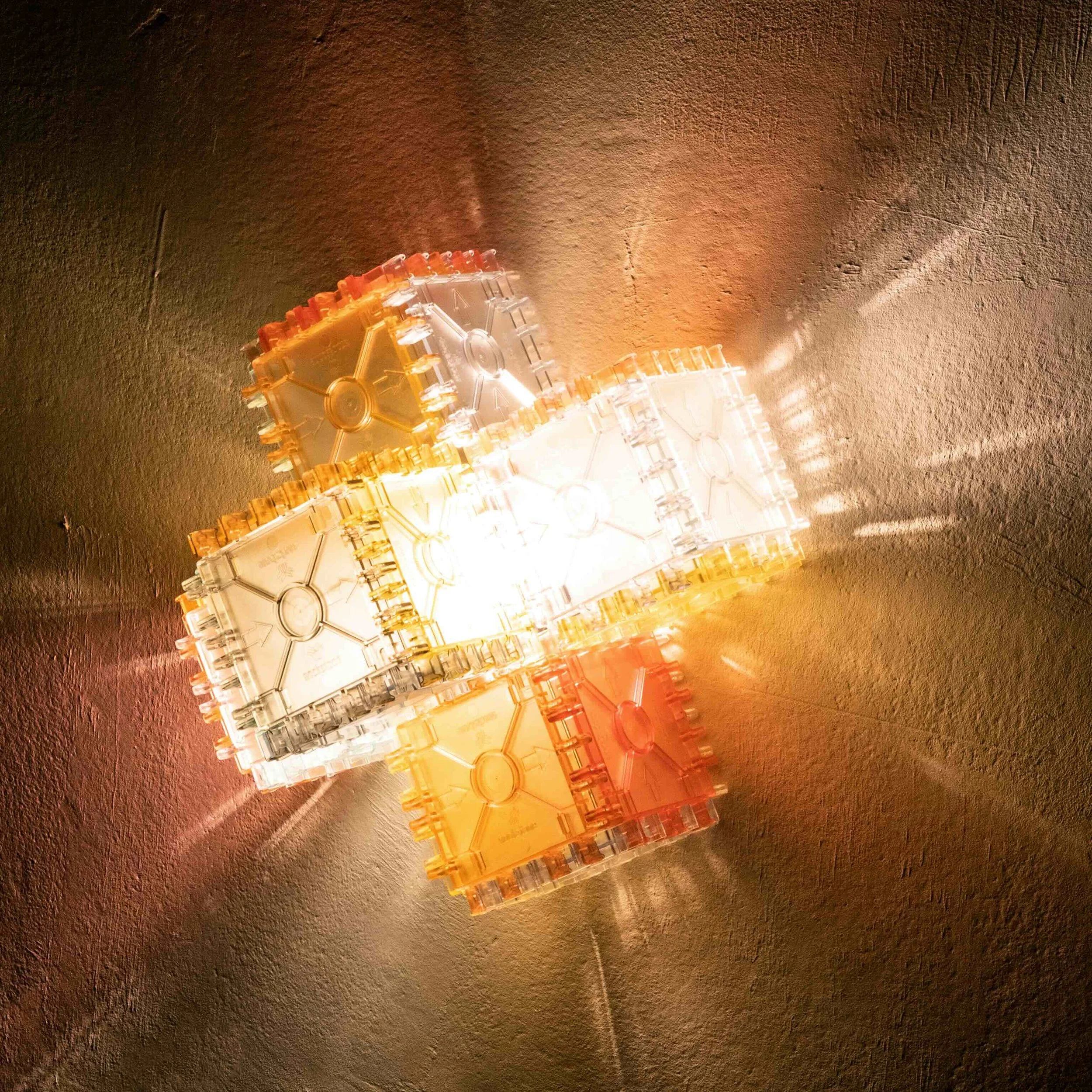 Holografic Plus Ceiling -wall-2.jpeg