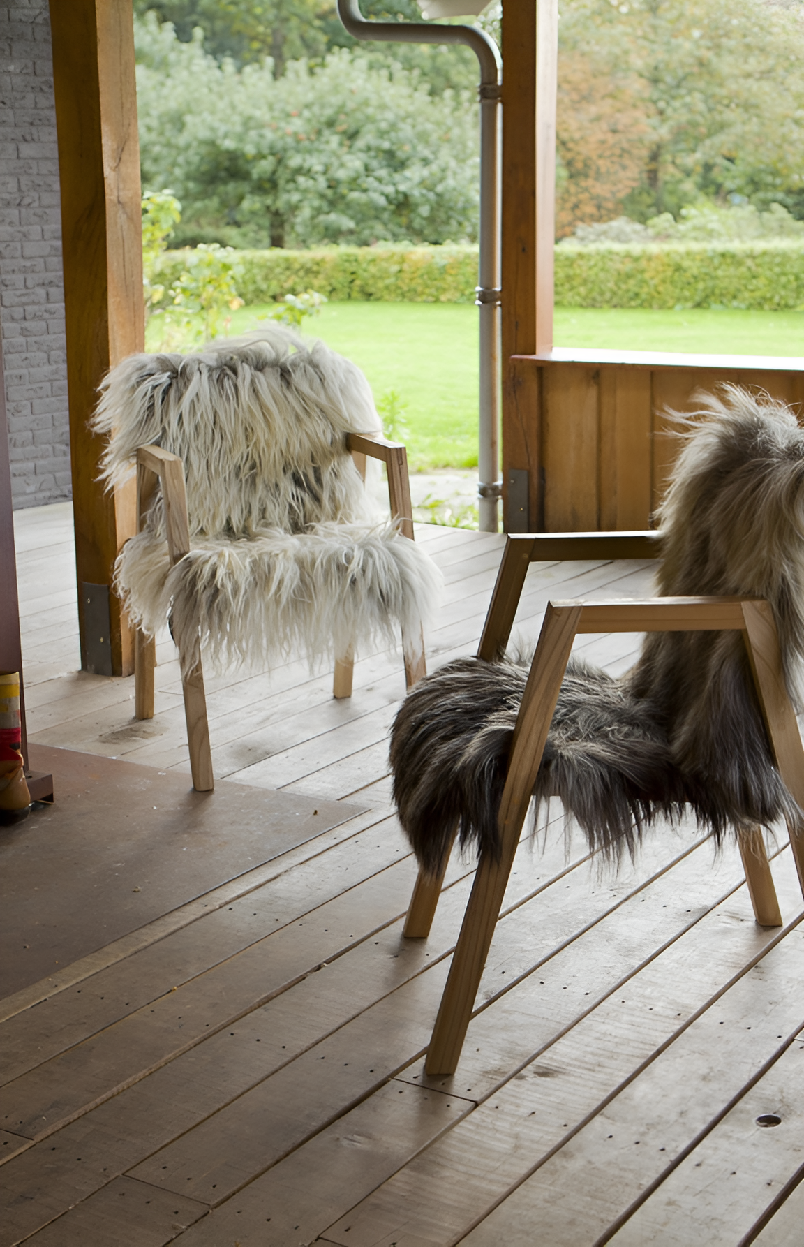 Flock_of_Chairs_05_2026-04-07_18_29_32.863679.jpg.png