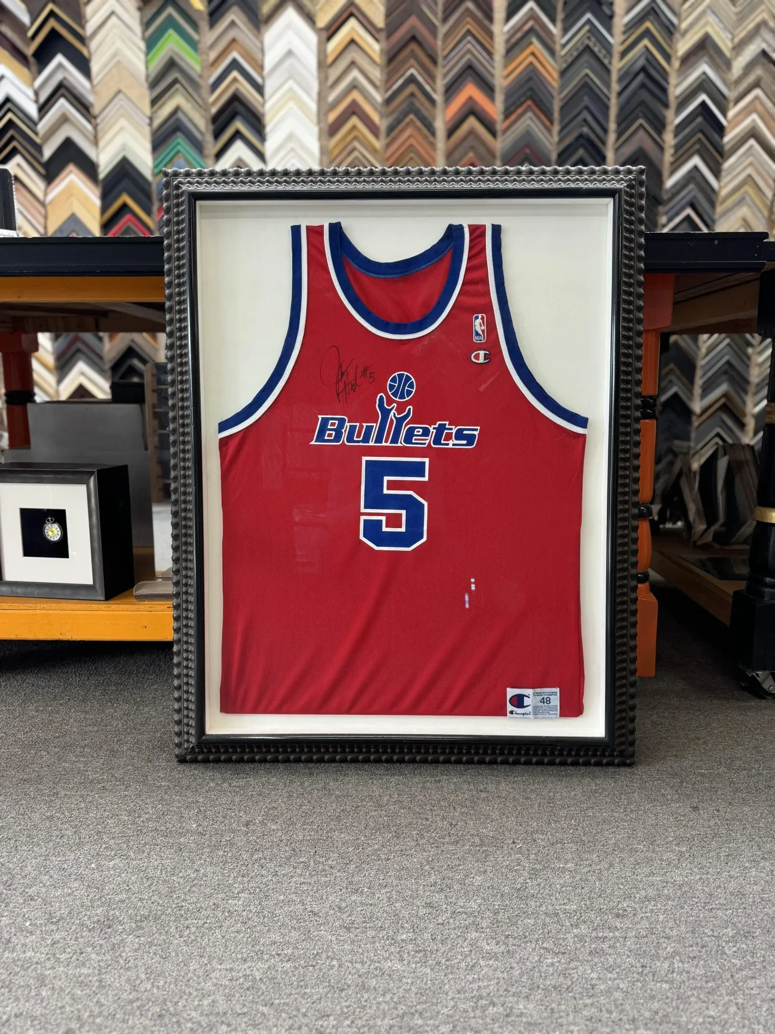 10 Holiday Gift Ideas: Creative Custom Framing for Unique Art &amp; Memorabilia