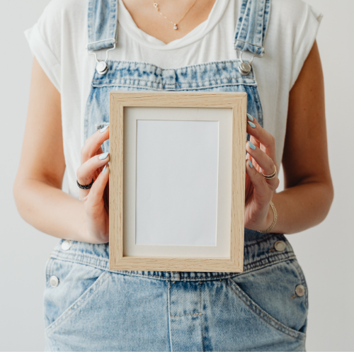 5 DIY Projects with Old Frames