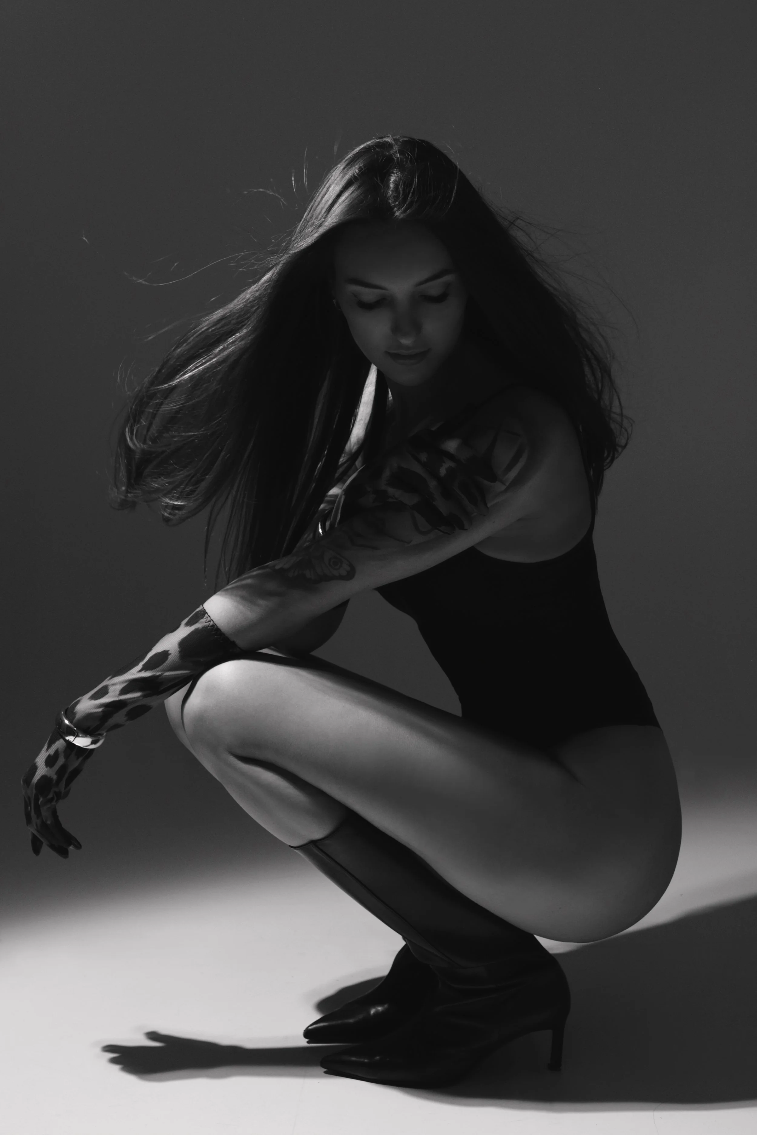 Umów sesję kobiecą, ciążową, biznesową, rodzinną lub dla par w Bydgoszczy, Lesznie lub Poznaniu i stwórzmy razem naturalne, ponadczasowe zdjęcia.