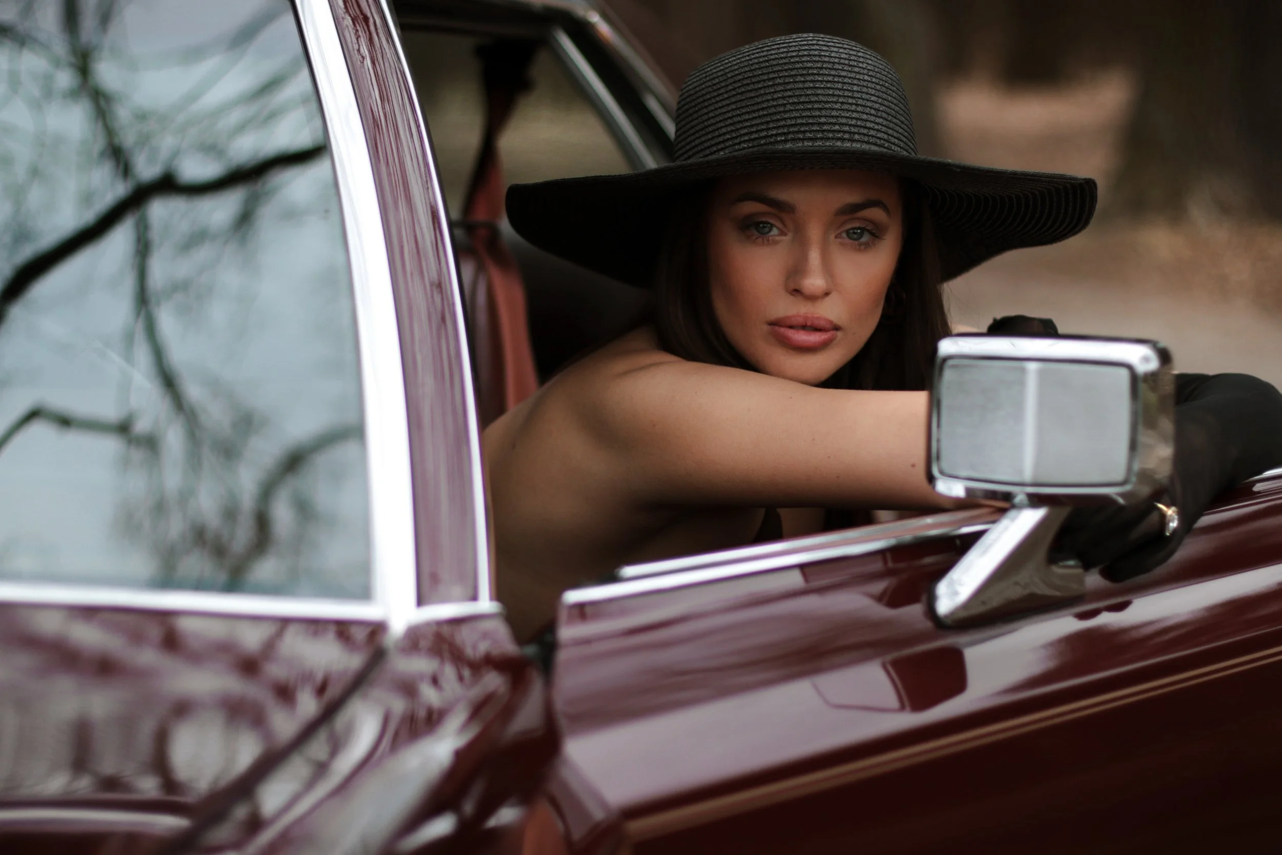 Umów sesję kobiecą, ciążową, biznesową, rodzinną lub dla par w Bydgoszczy, Lesznie lub Poznaniu i stwórzmy razem naturalne, ponadczasowe zdjęcia.