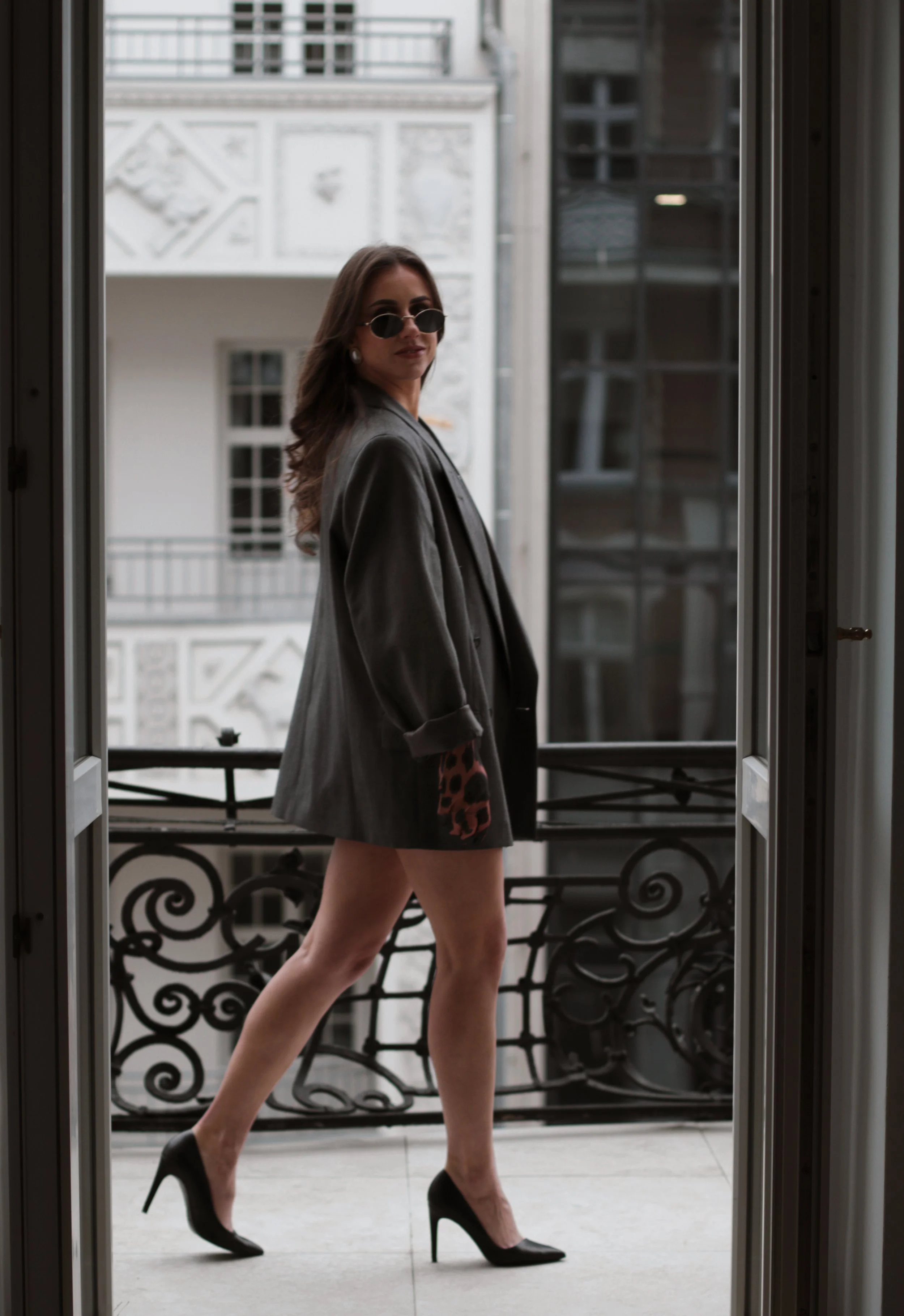 Umów sesję kobiecą, ciążową, biznesową, rodzinną lub dla par w Bydgoszczy, Lesznie lub Poznaniu i stwórzmy razem naturalne, ponadczasowe zdjęcia.