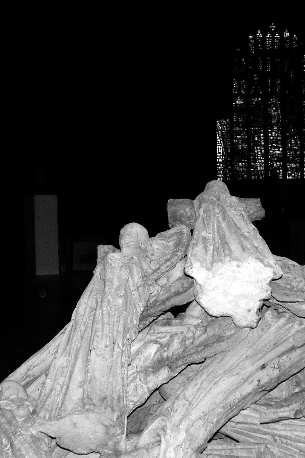 REPUBLIC (concrete, wood) variable dimensions