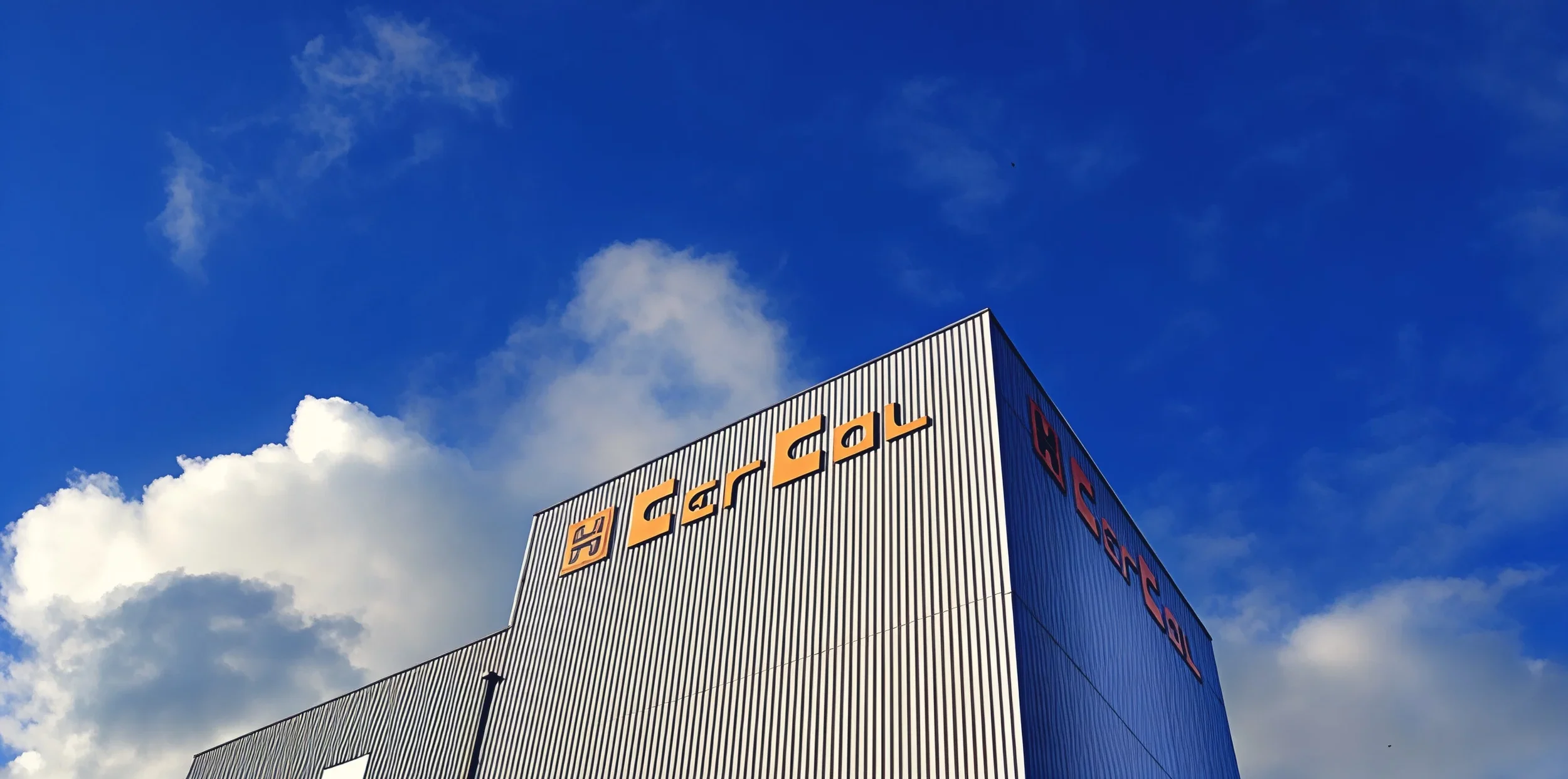 Cercol headquarters building, the Italian manufacturer of technical building products supplied and installed by PietraCasa.