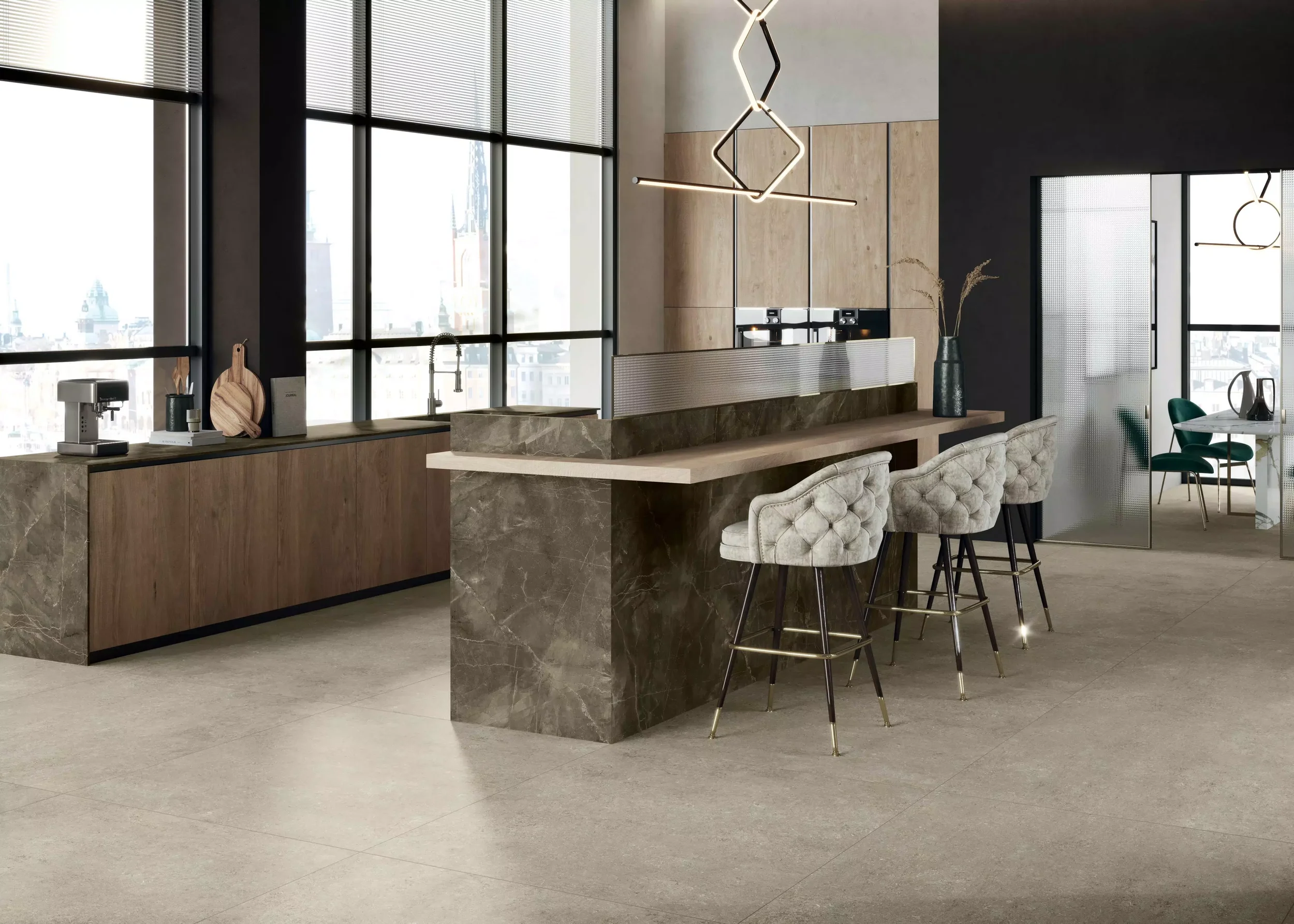 Modern kitchen featuring large, heat-resistant porcelain stoneware slabs from the FLORIM stone collection, expertly supplied and installed by PietraCasa.