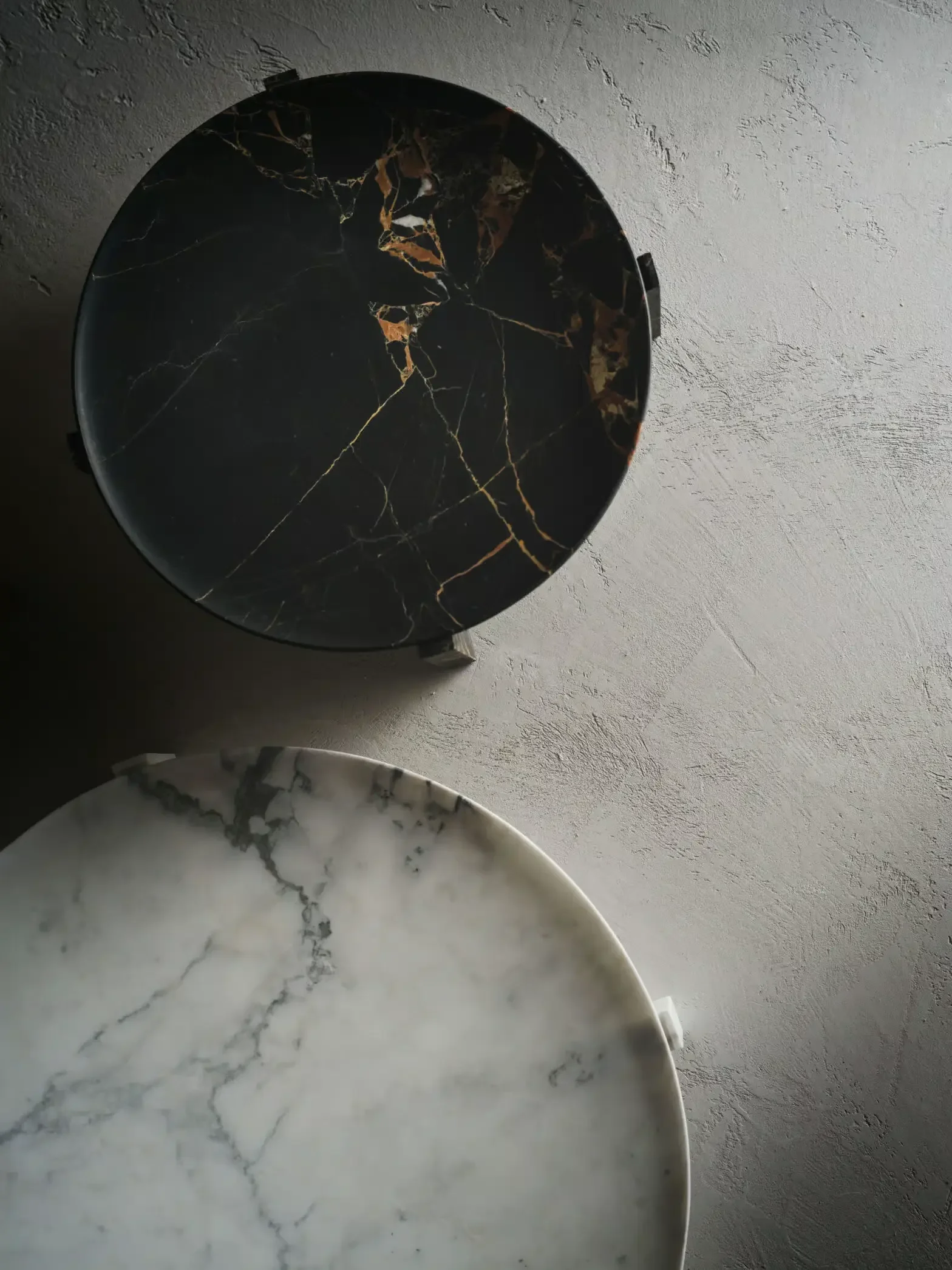 The Imperial decorative objects and centerpieces designed by Christophe Pillet for the Italian brand Kreoo, available through PietraCasa.