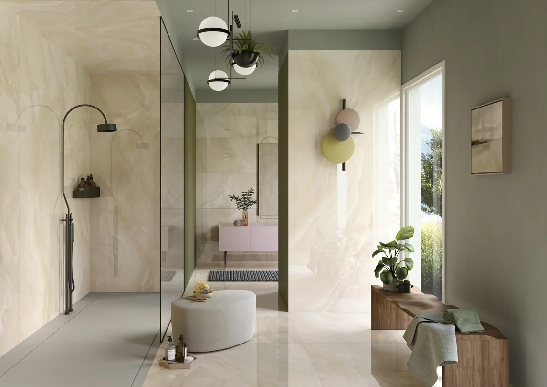 A modern bathroom featuring the Onyx Oyster finish from the Noblesse Collection by Italian manufacturer Lea Ceramiche, available through PietraCasa.