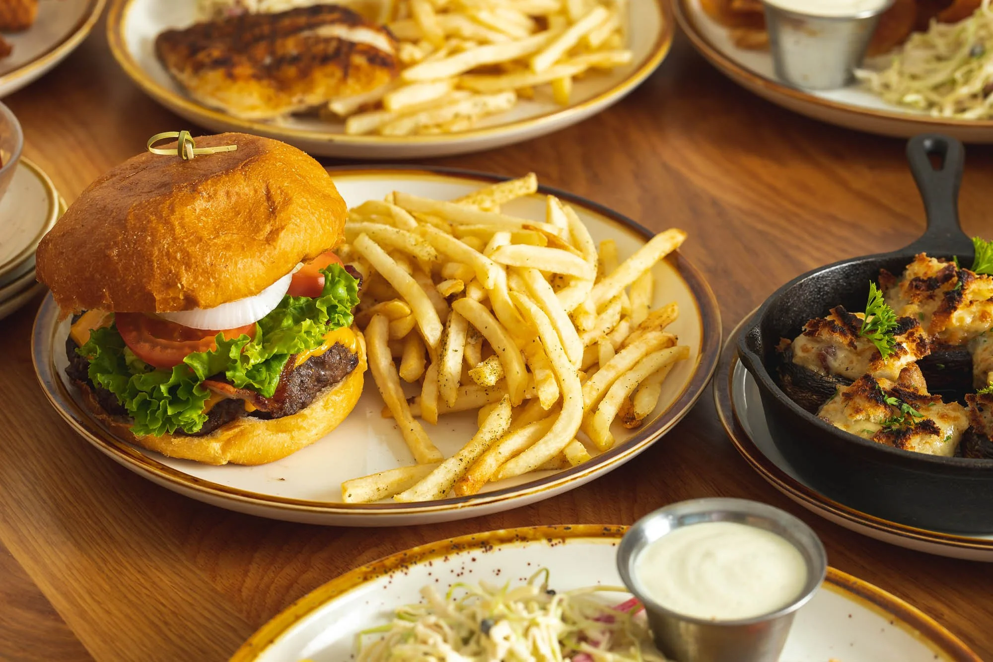 JPAGE-Food-TheLookout-Aug22-2663.jpg