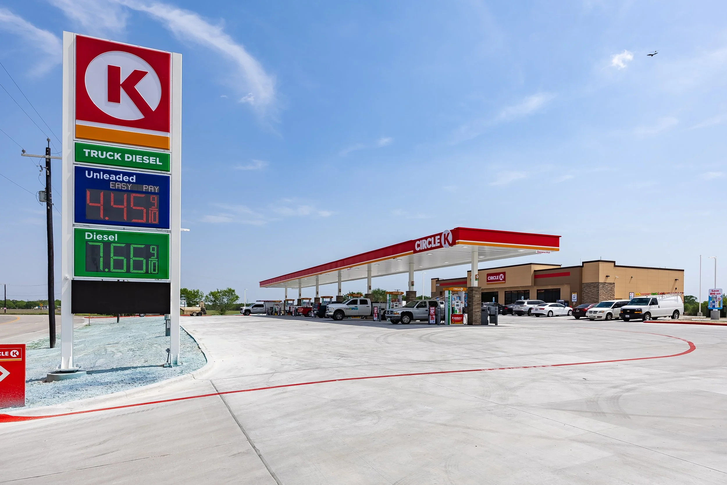 JPAGE-Commercial-CircleK-Sinton-PreOpening--30.jpg