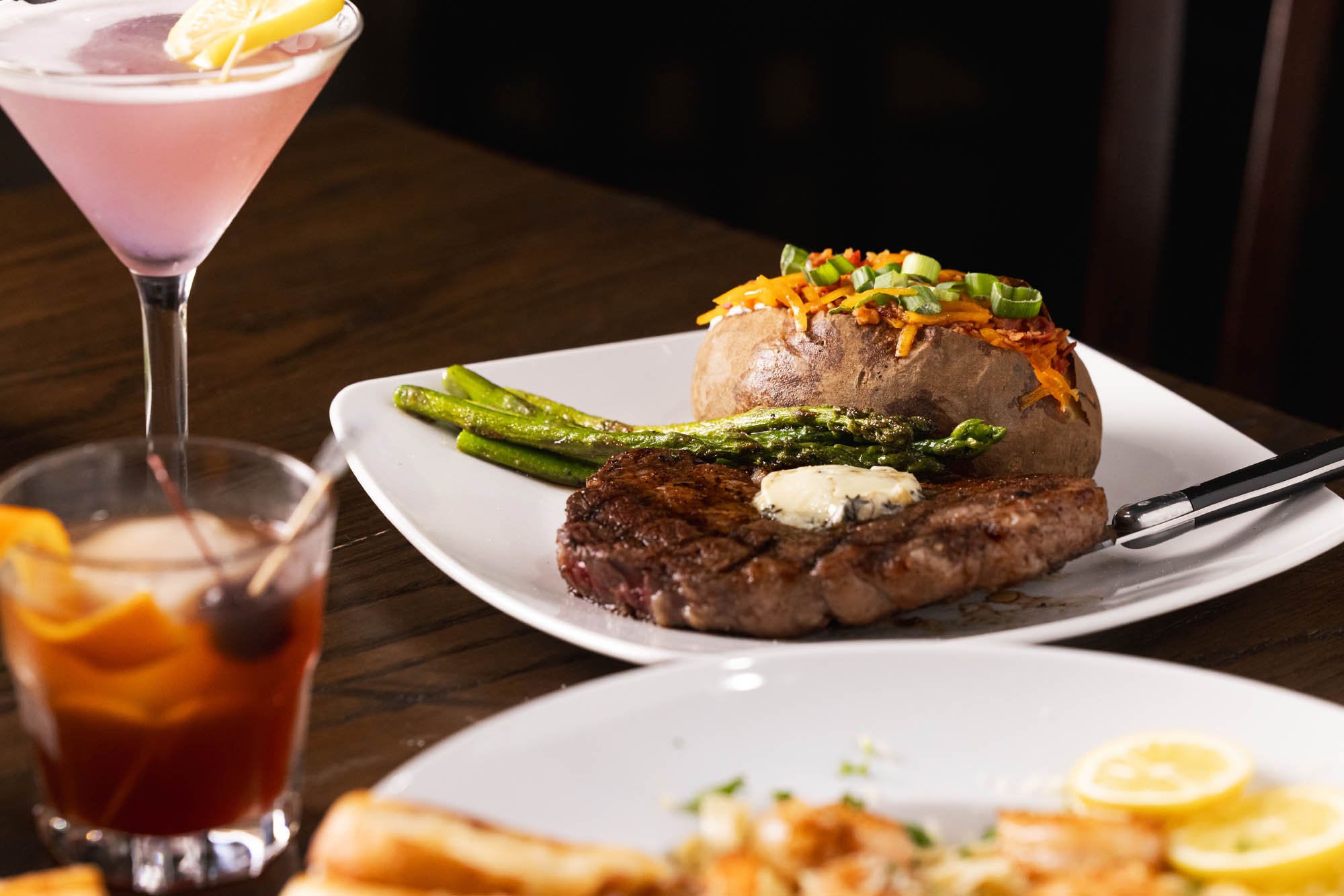 JPAGE-Editorial-Food-TheBend-LeStourgeonSeafood-6944.jpg