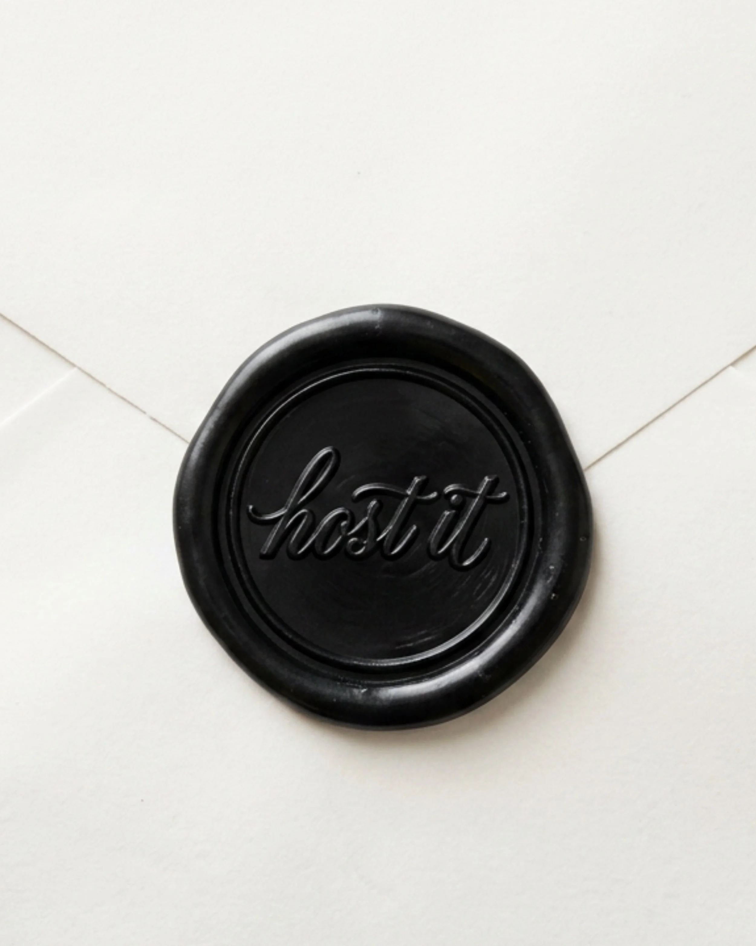 you&rsquo;re invited ✉️

Host It is coming to life beyond the screen! join us at the Tecumseh Mini Market on Sunday, July 26 as we celebrate the launch of our website with our very first booth.

stop by to meet us, explore what Host It is all about, 