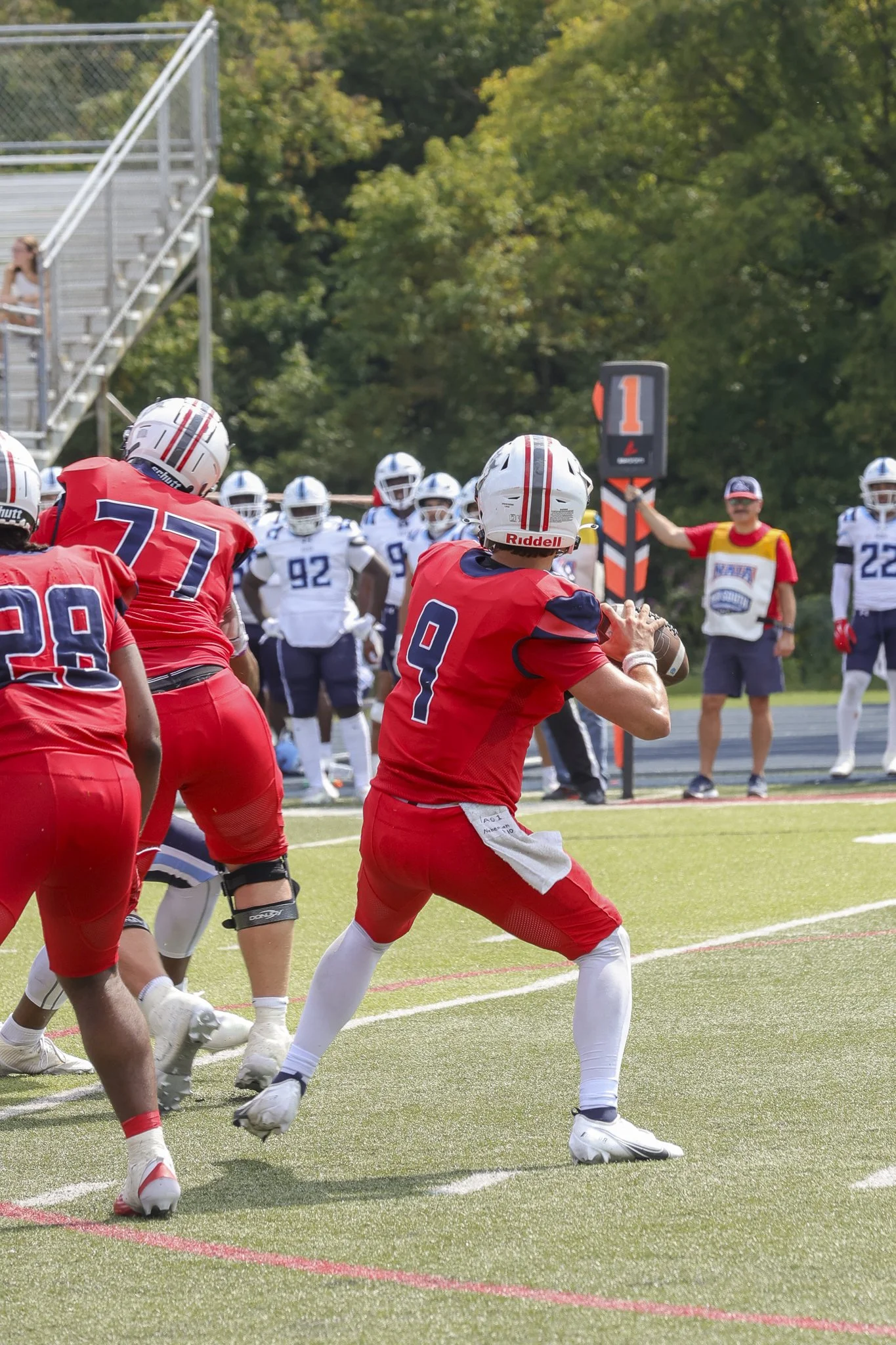 FOOTBALL_25_daniellebrower-34.jpg