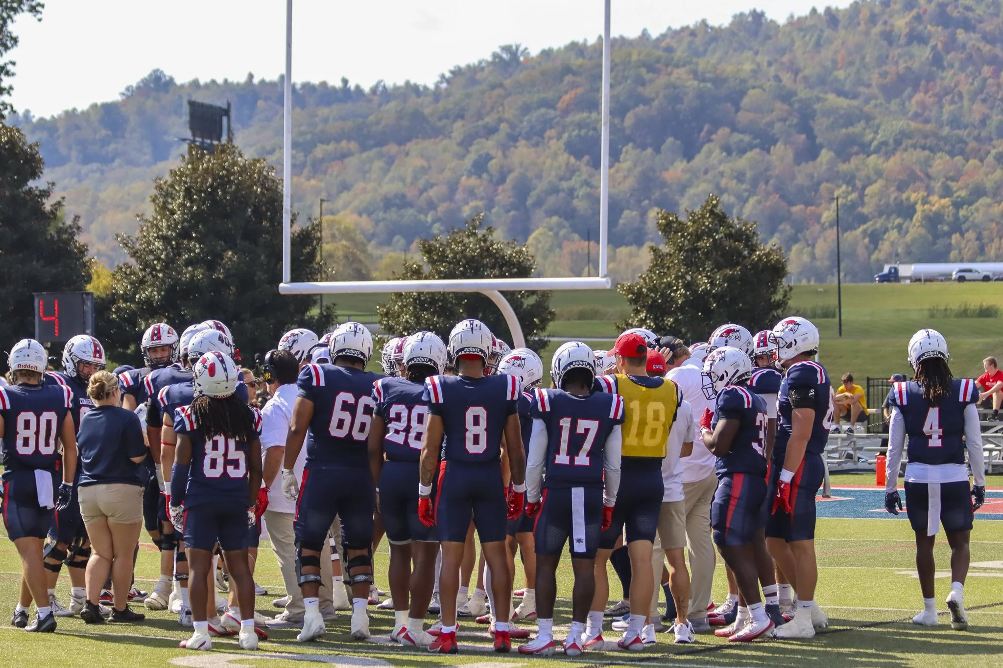 Football_10.18.25_daniellebrower-14.jpg