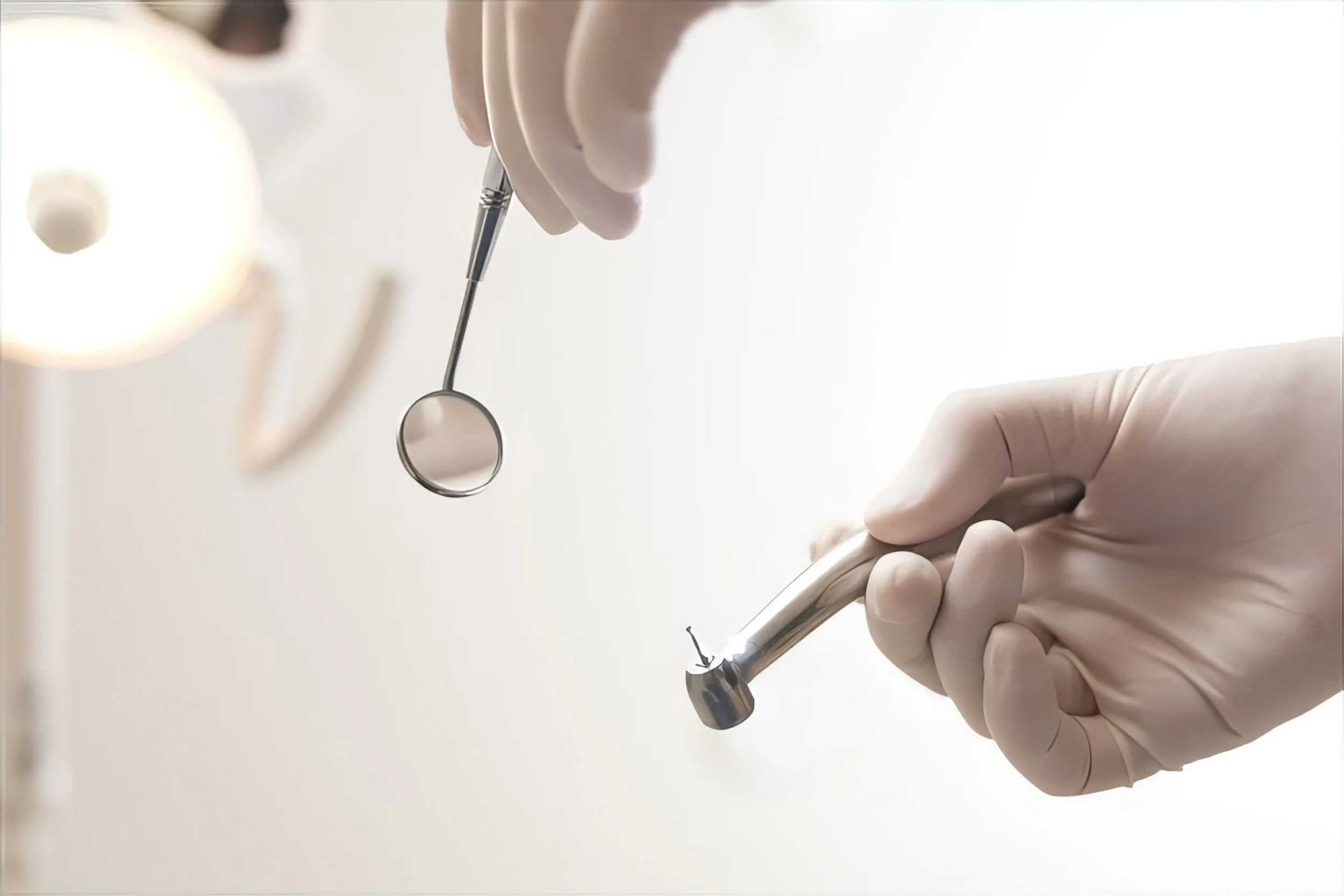 Cosmetic Dentistry vs Restorative Dentistry: What’s the Difference?