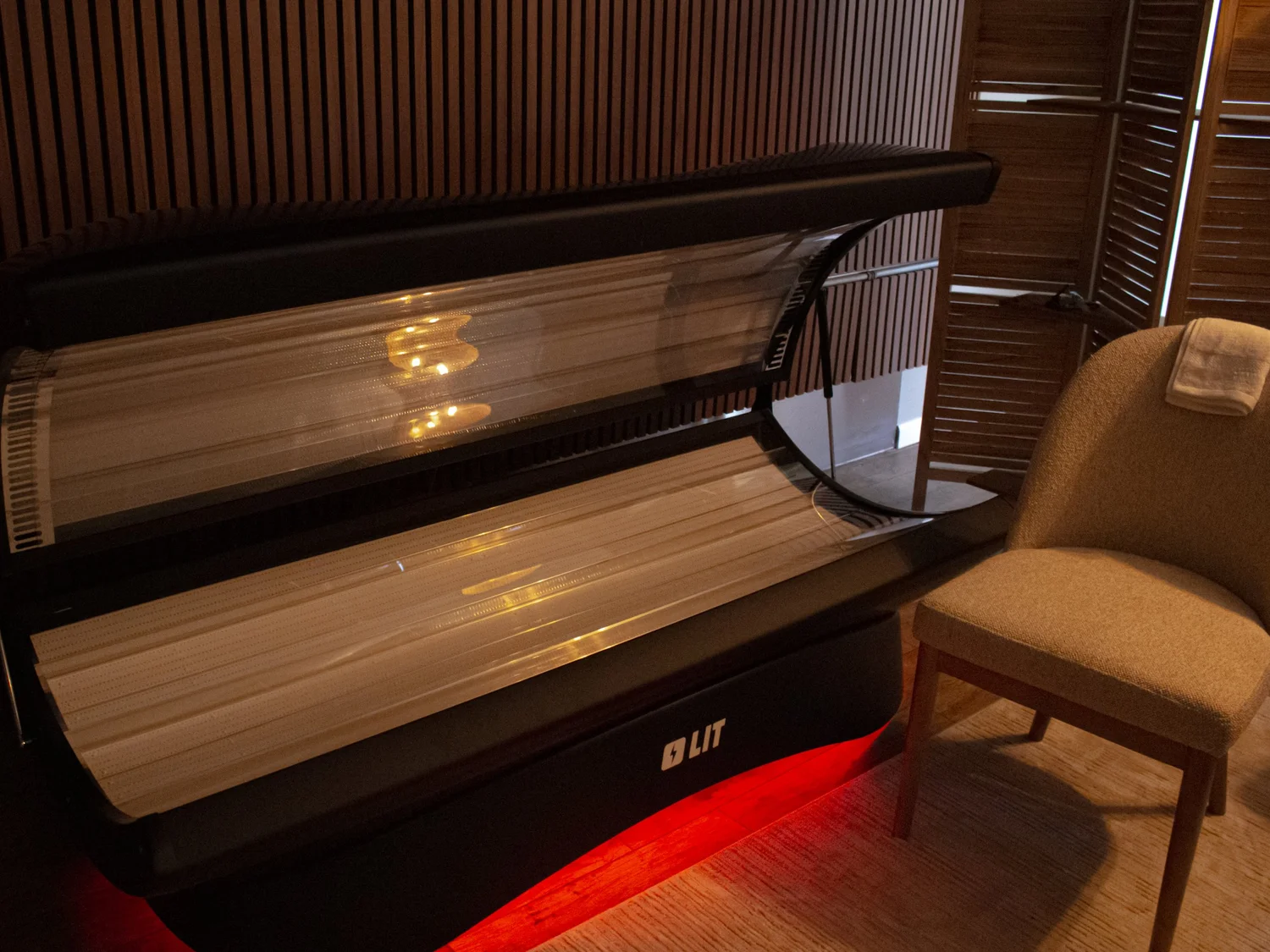 Full body red light therapy bed at Bee Well Vitality, Hellertown PA