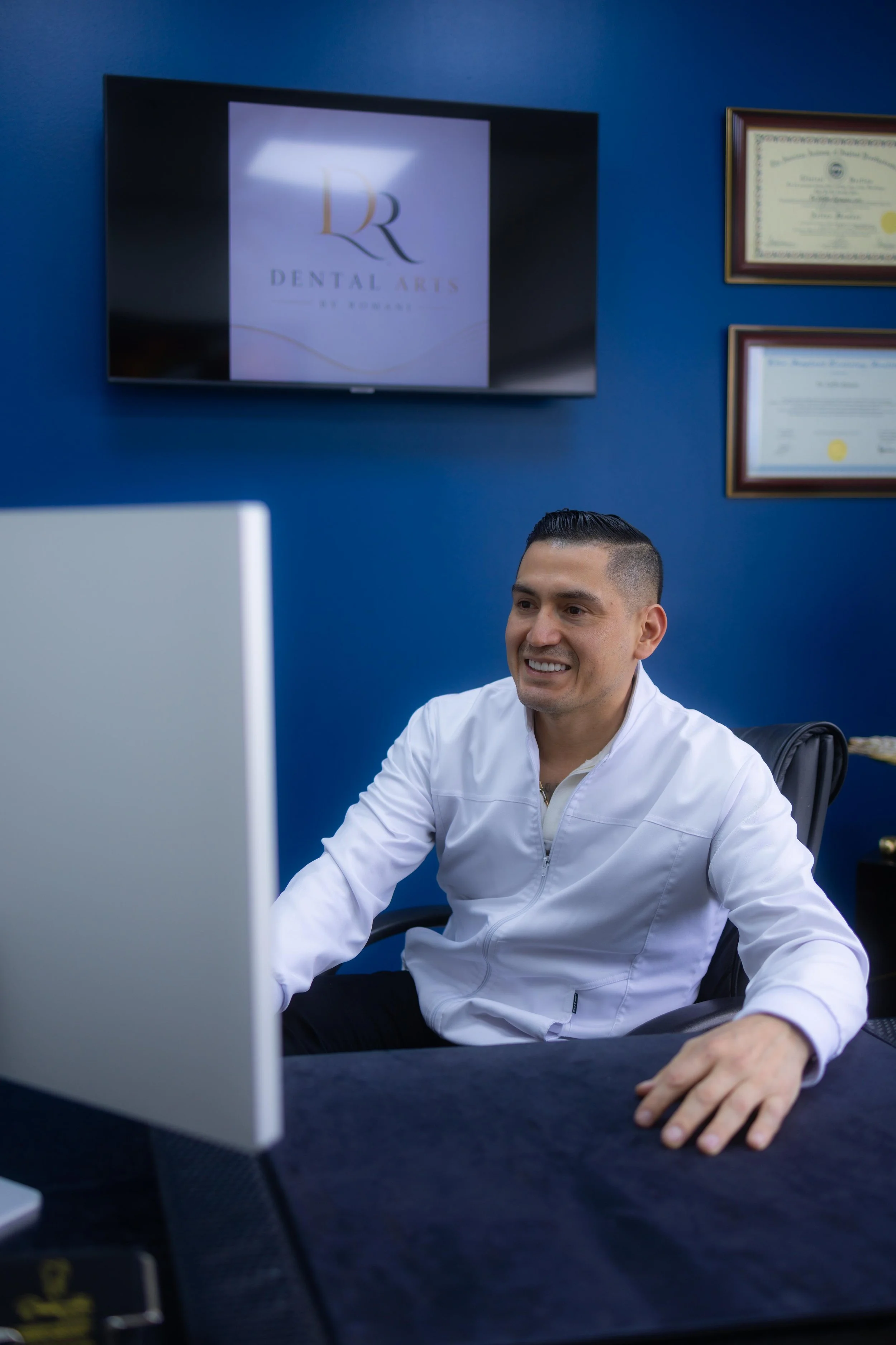 Virtual Consultation.