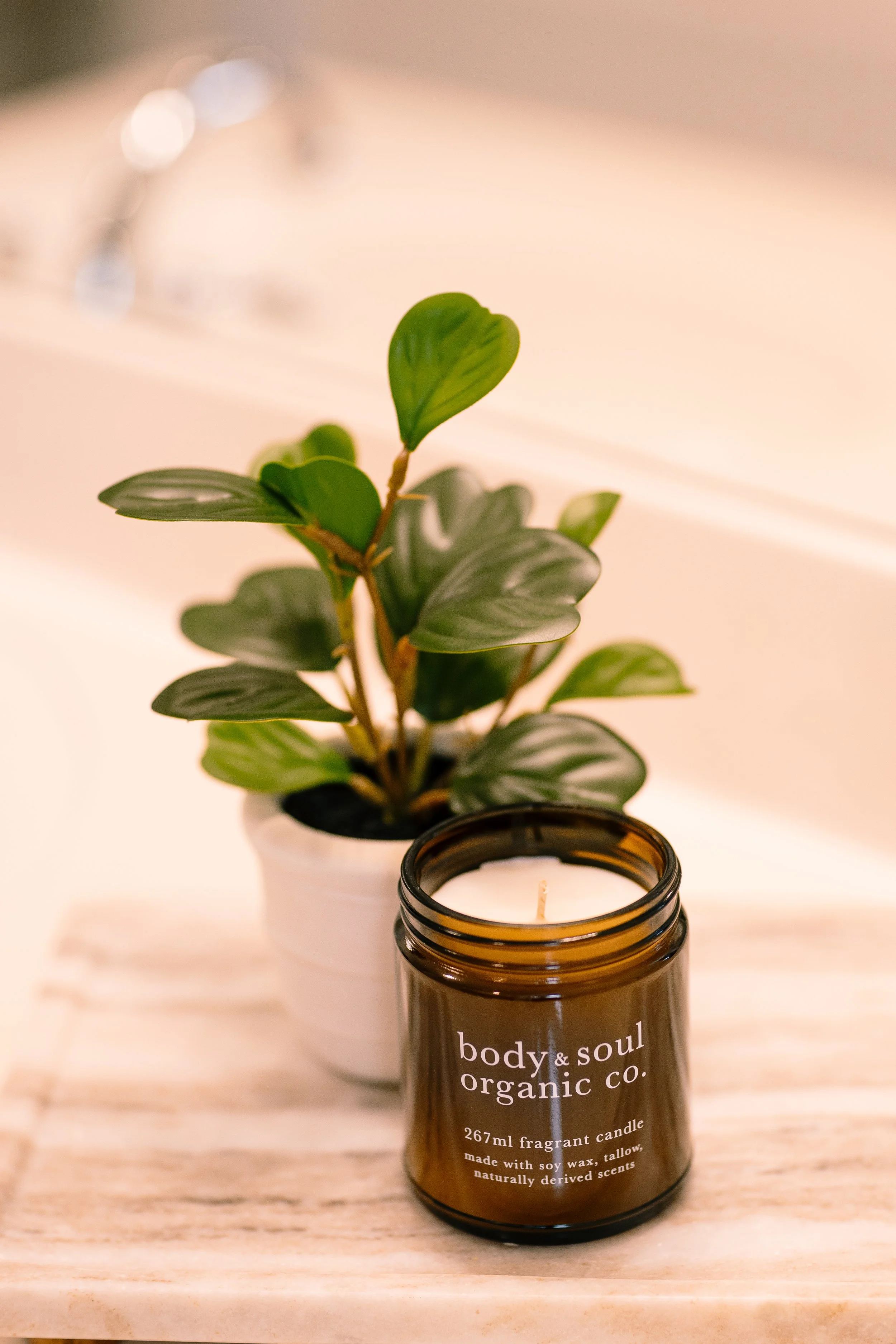 266ml coconut soy wax candle