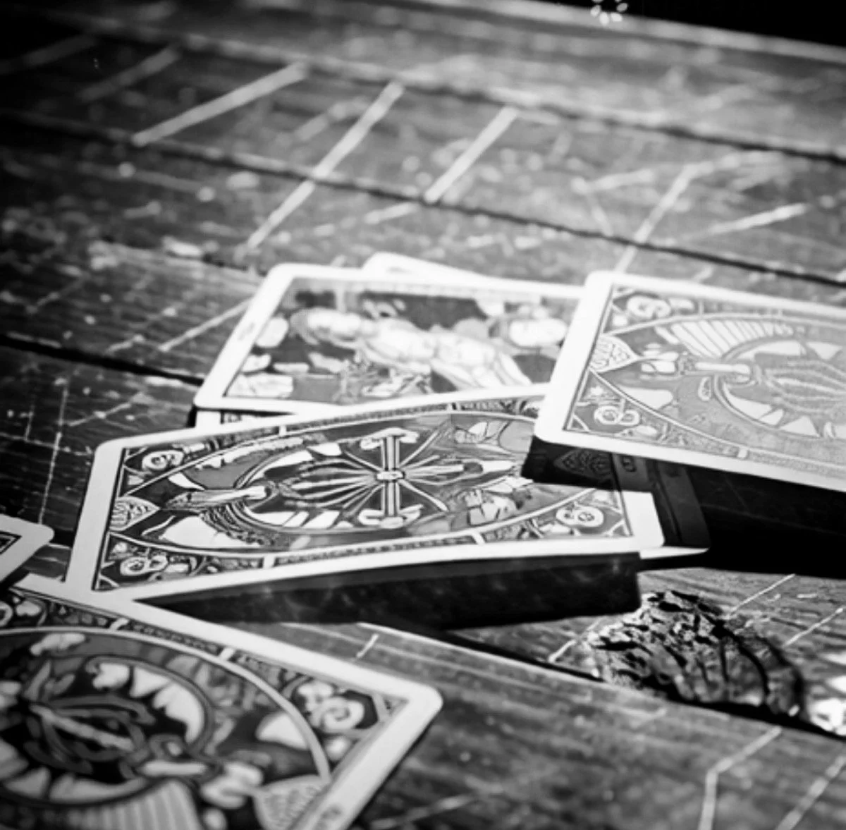 Monthly Tarot Reading Circle